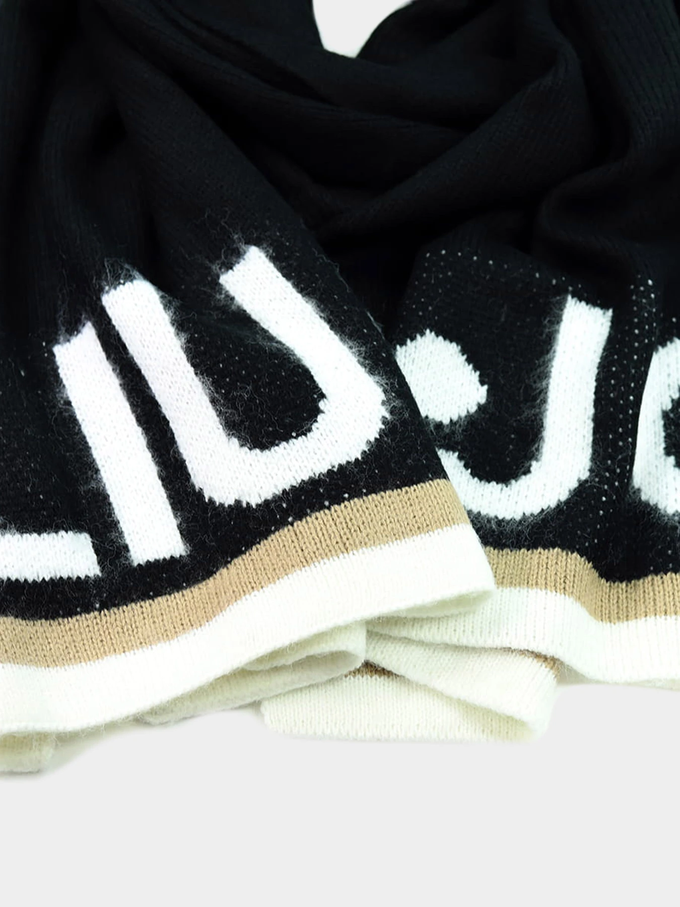 Шапки и кепки Liu Jo модель 2F3013 M0300 22222 Шапки и кепки Liu Jo модель 2F3013 M0300 22222 Фото