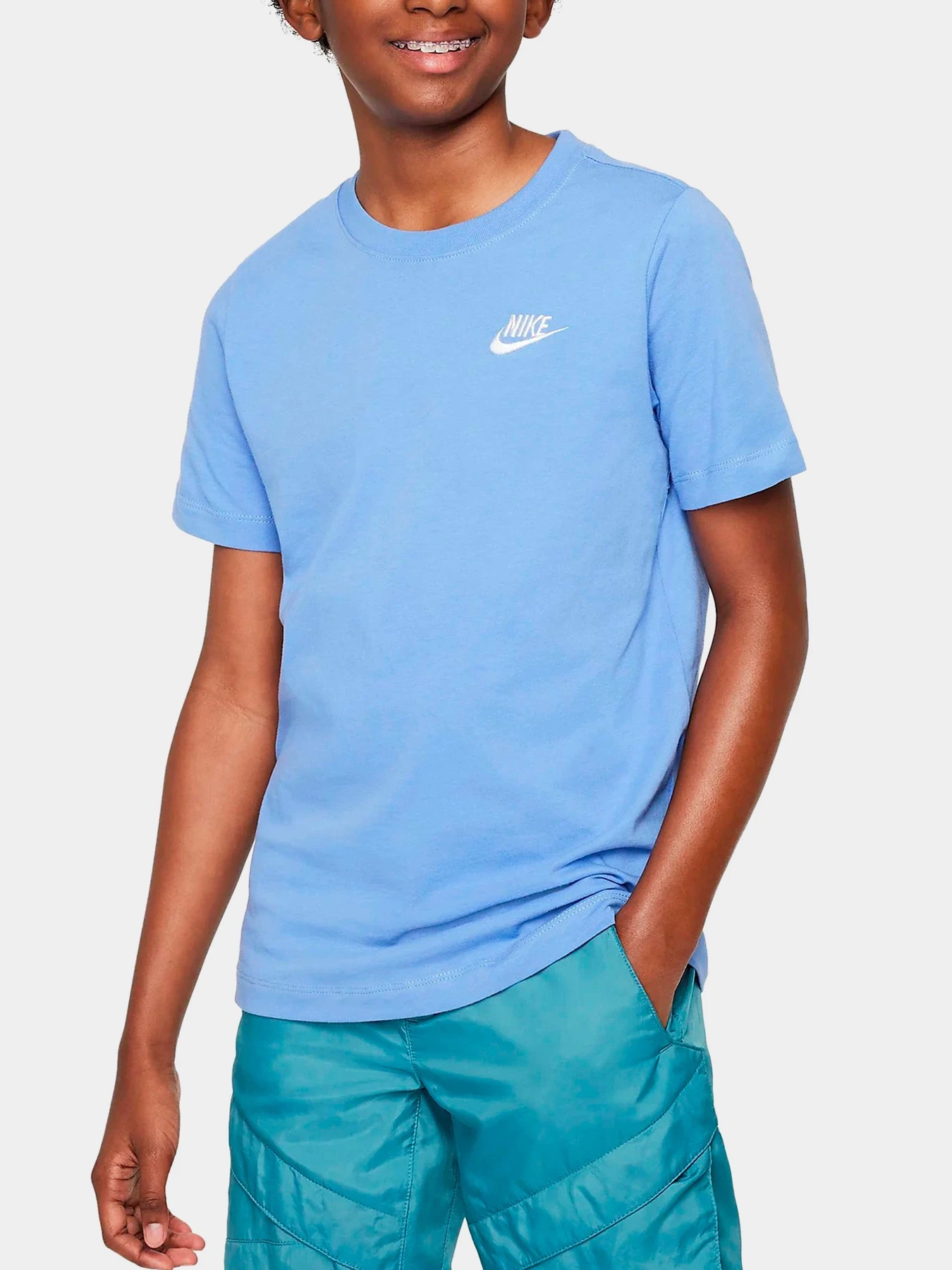 Футболки и поло NIKE модель AR5254-450 Футболки и поло NIKE модель AR5254-450 Фото