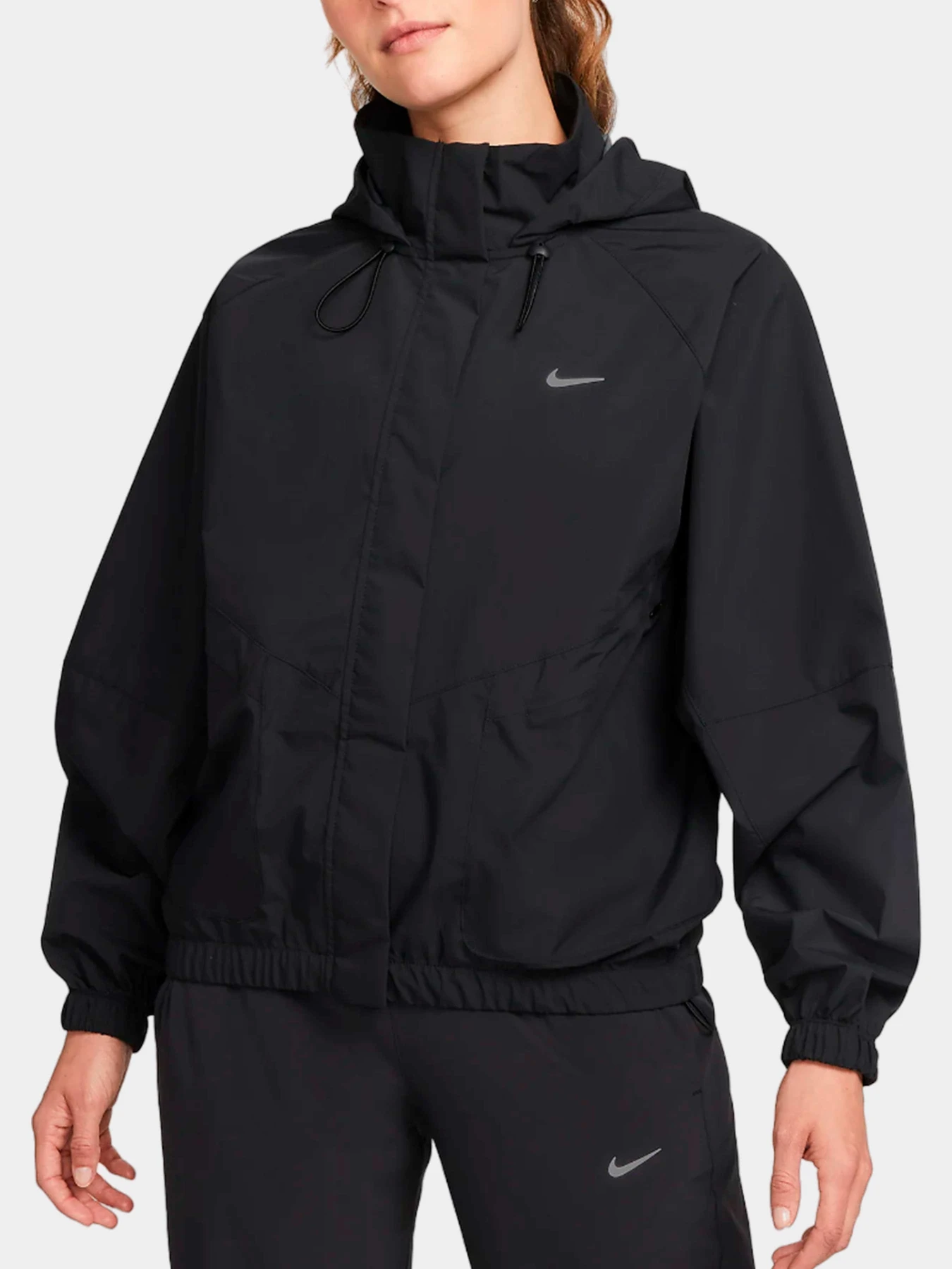 Куртки и дубленки NIKE модель FB7492-010 Куртки и дубленки NIKE модель FB7492-010 Фото
