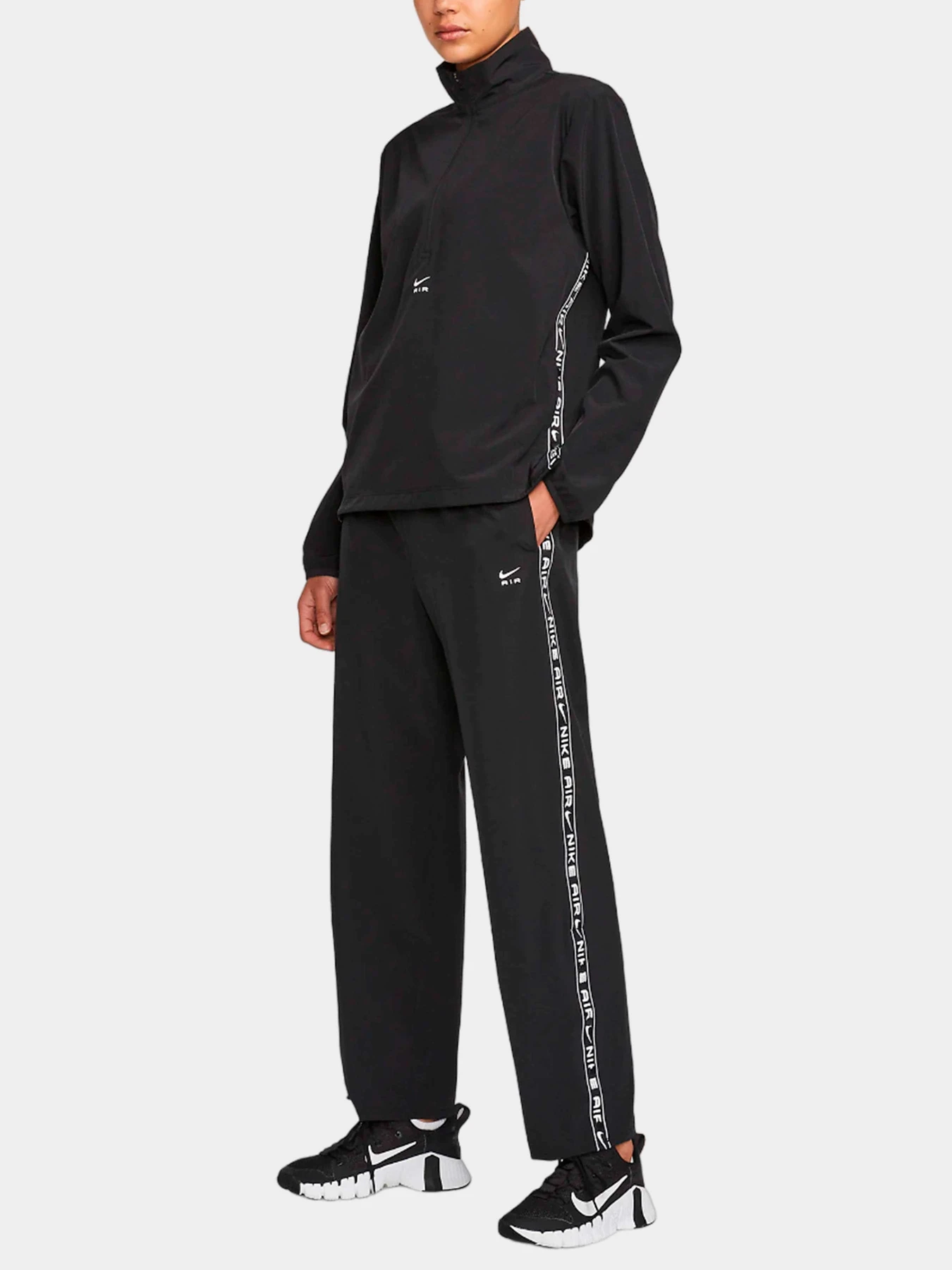 Брюки NIKE модель FB7615-010 Брюки NIKE модель FB7615-010 Фото