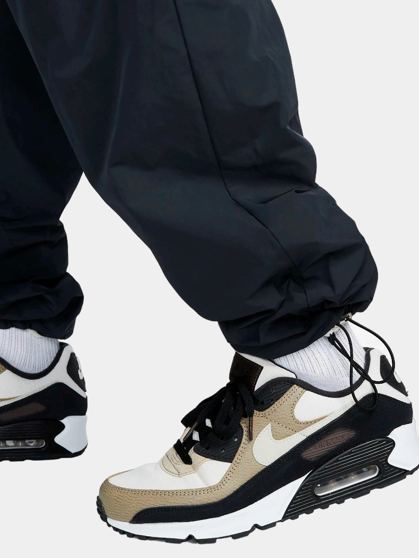 Брюки NIKE модель FB7880-010 Брюки NIKE модель FB7880-010 Фото