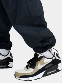 Брюки NIKE модель FB7880-010 Фото