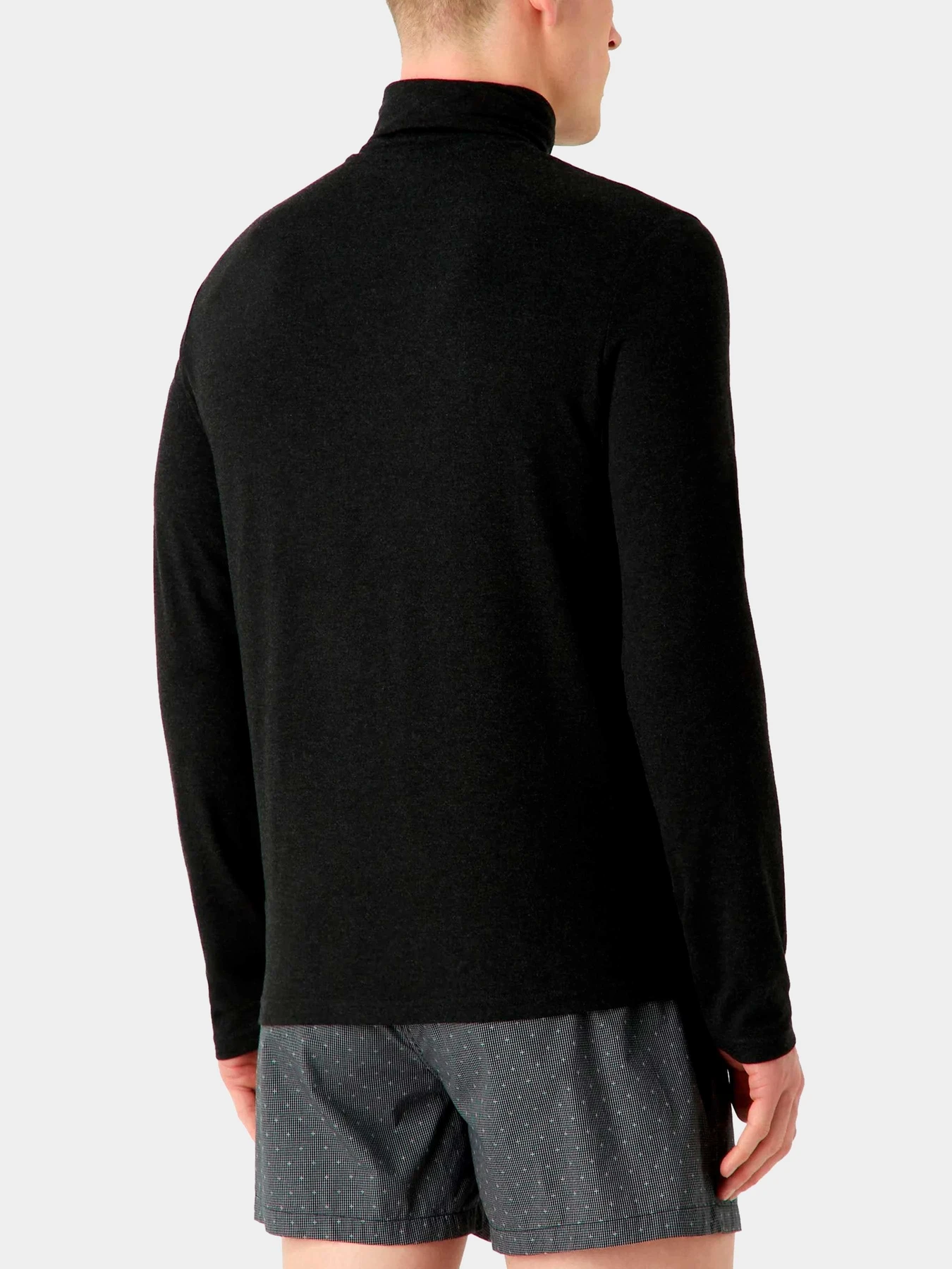 Худи и свитшоты Emporio Armani модель 112066-3F584-00020 Худи и свитшоты Emporio Armani модель 112066-3F584-00020 Фото