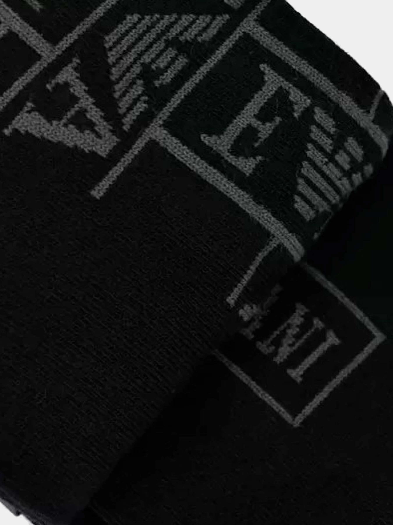 Носки и гольфы Emporio Armani модель 302302-3F284-00020 Фото