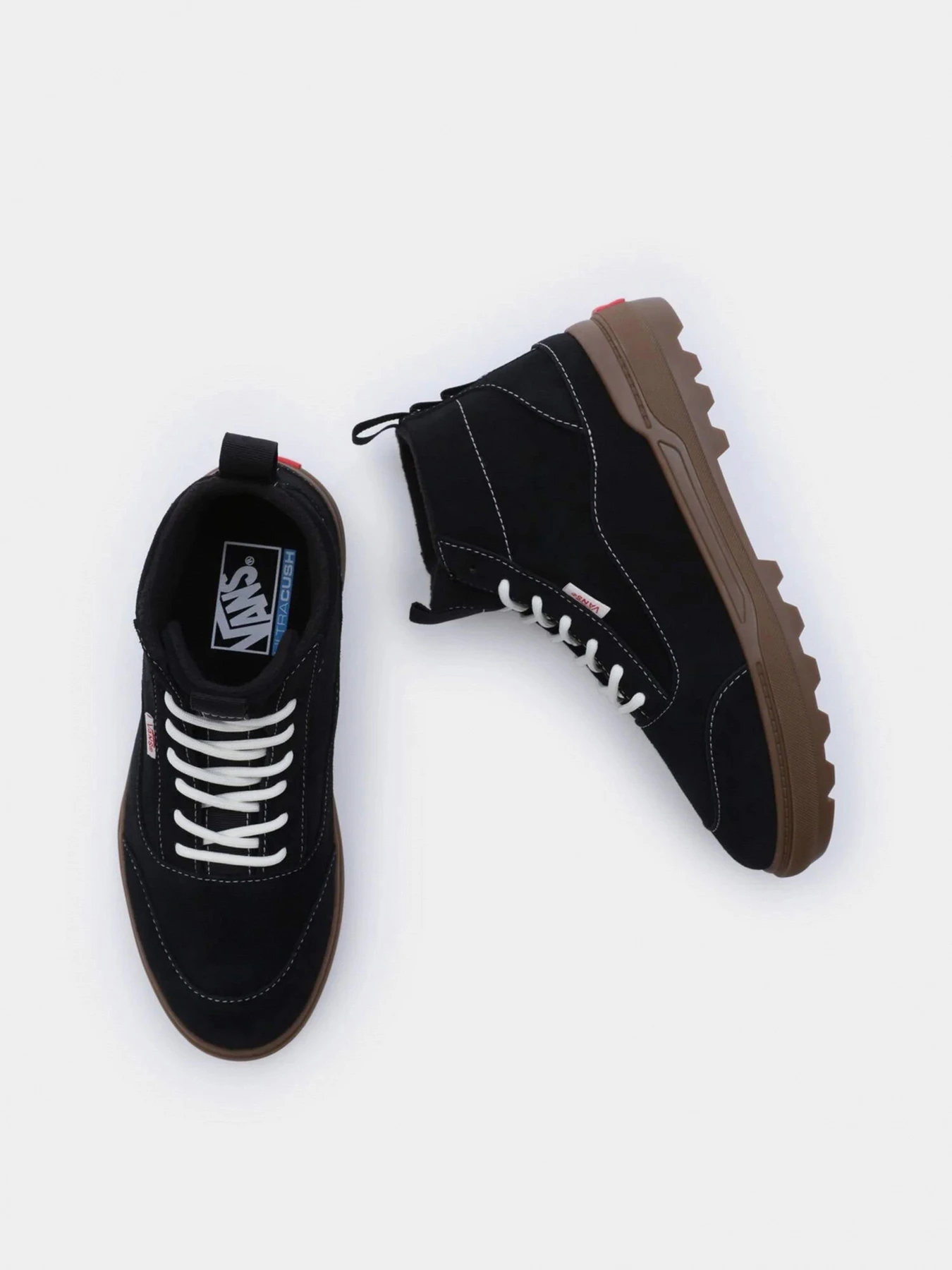 Ботинки и сапоги Vans модель VN000BCGW9Q1 Ботинки и сапоги Vans модель VN000BCGW9Q1 Фото