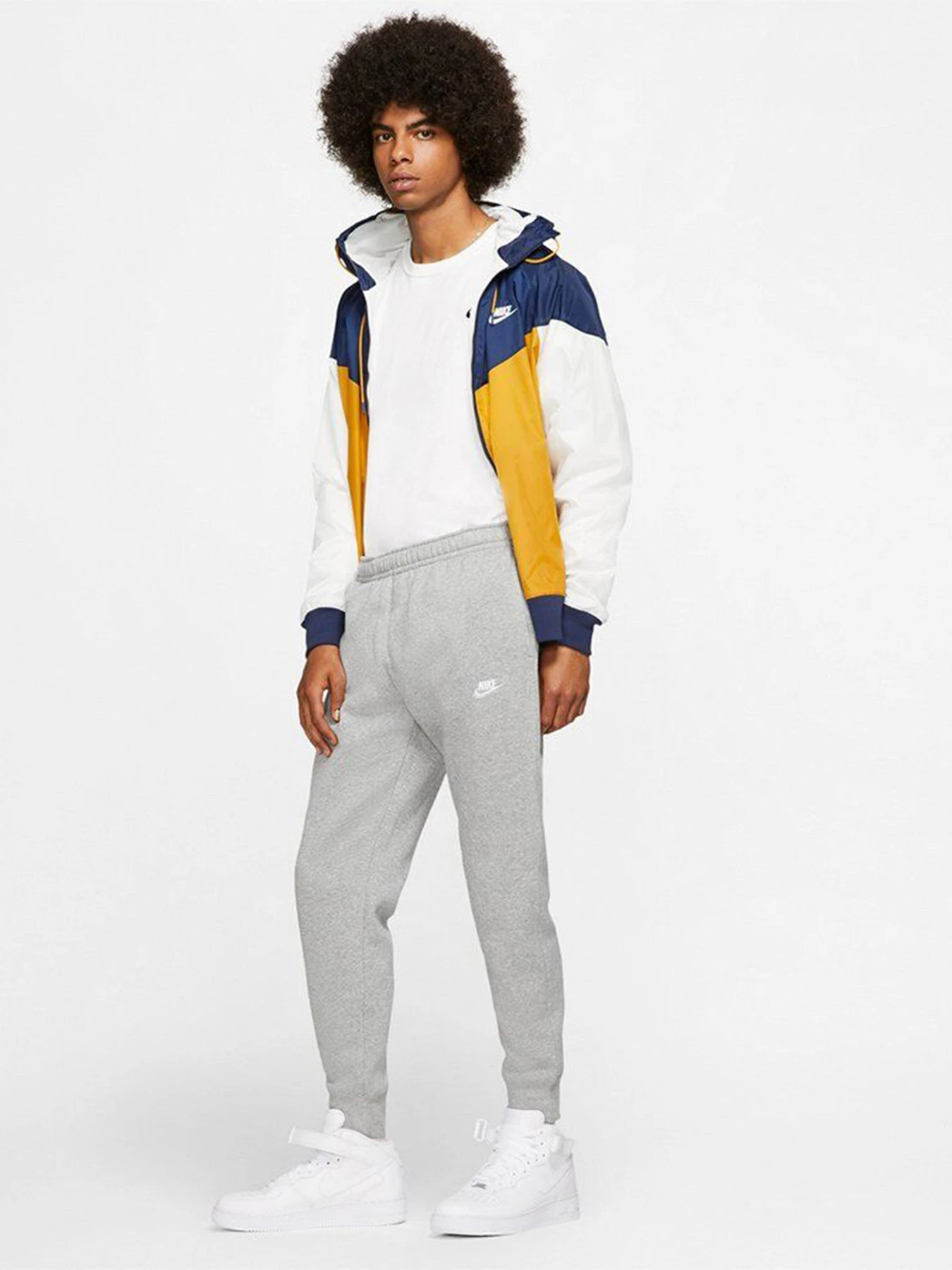 Брюки NIKE модель BV2671-063 Брюки NIKE модель BV2671-063 Фото