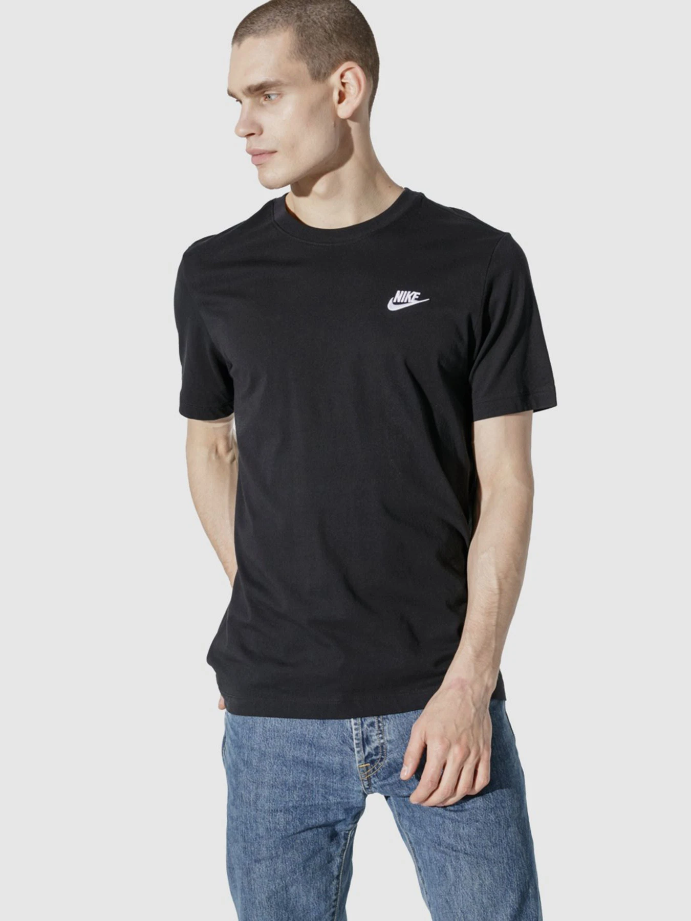 Футболки и поло NIKE модель AR4997-013 Футболки и поло NIKE модель AR4997-013 Фото