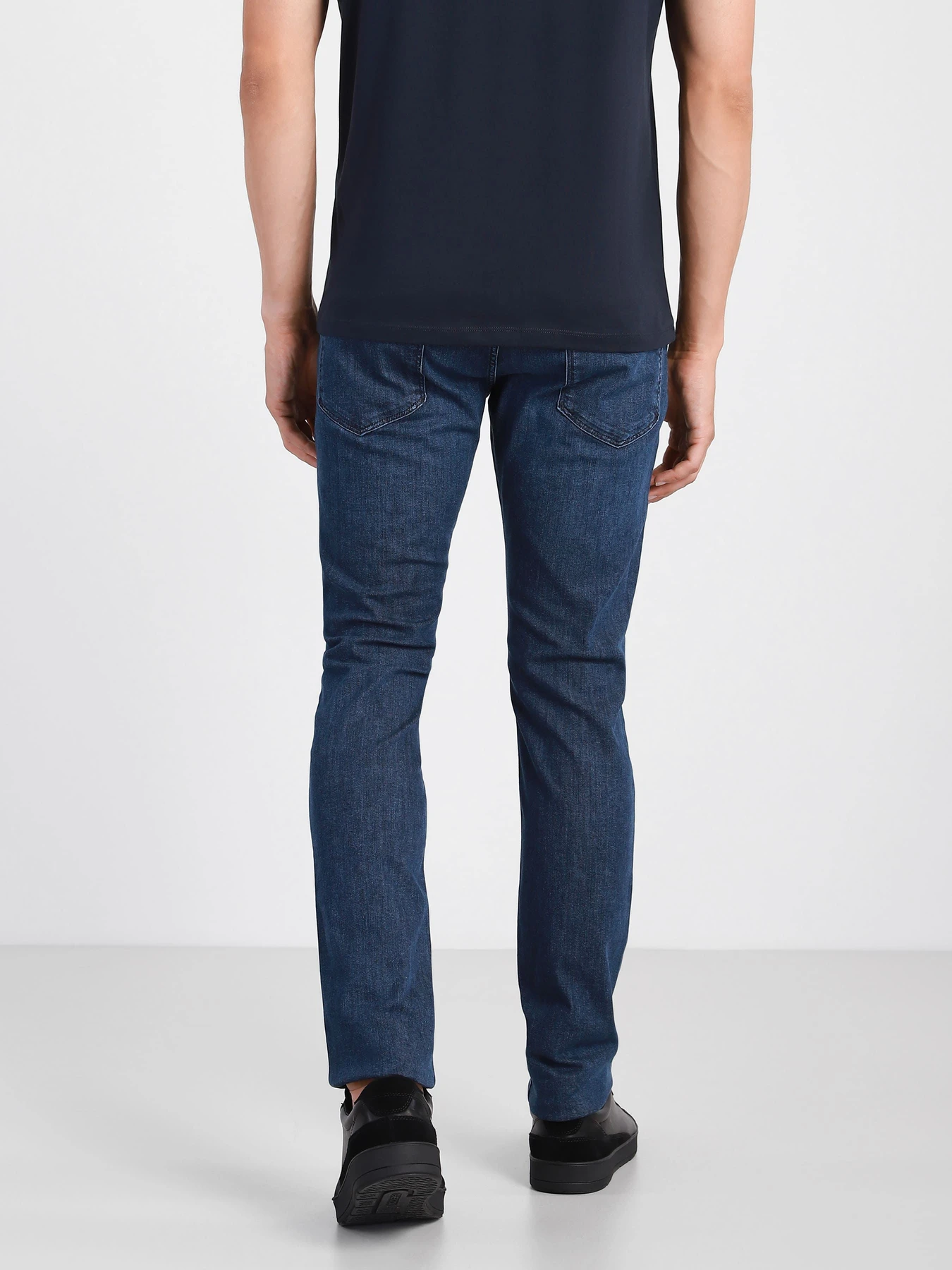 Джинсы Emporio Armani модель 8N1J06-1D85Z-0942 Джинсы Emporio Armani модель 8N1J06-1D85Z-0942 Фото