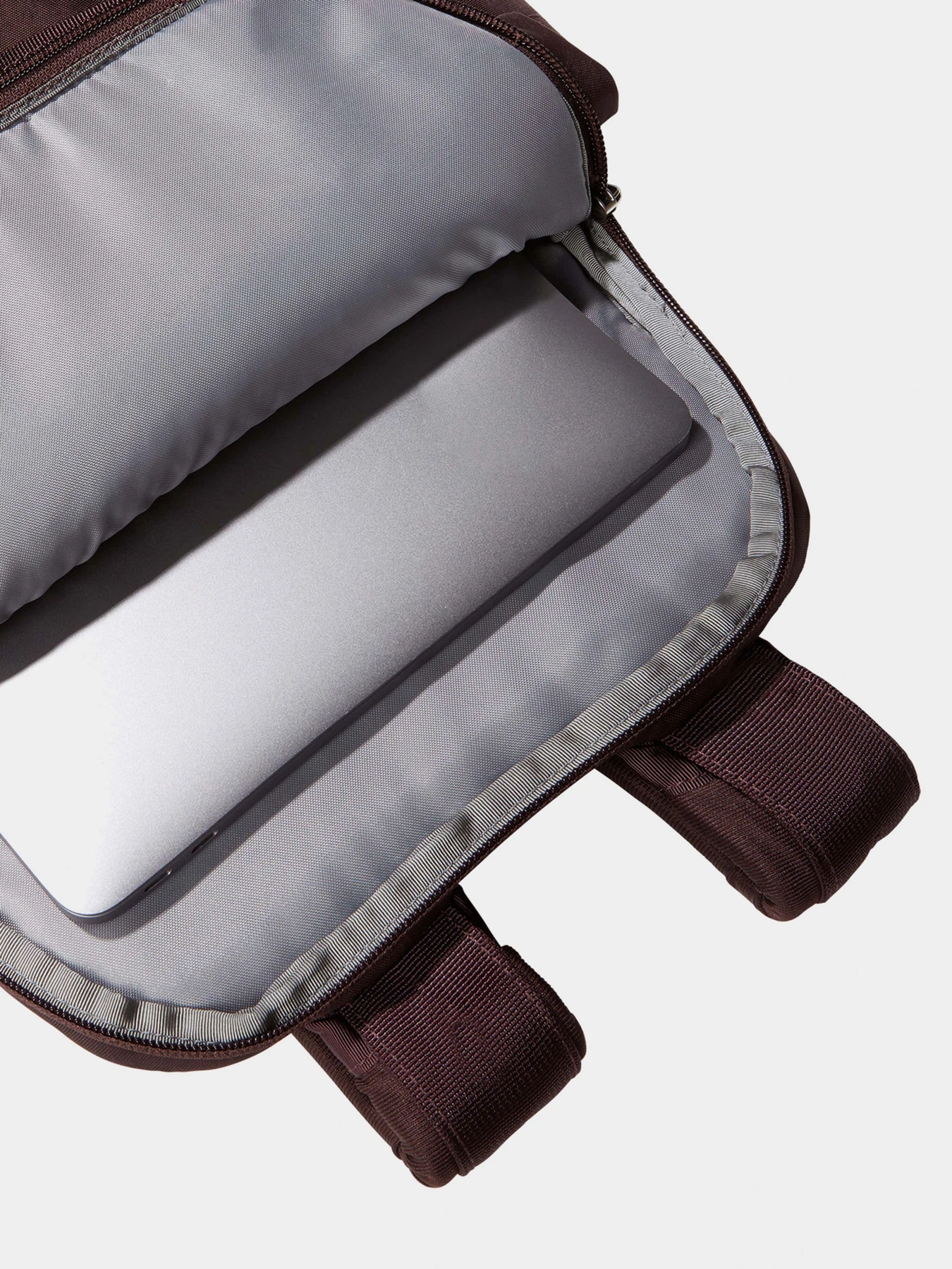 Рюкзаки The North Face модель NF0A52VQKOT1 Рюкзаки The North Face модель NF0A52VQKOT1 Фото