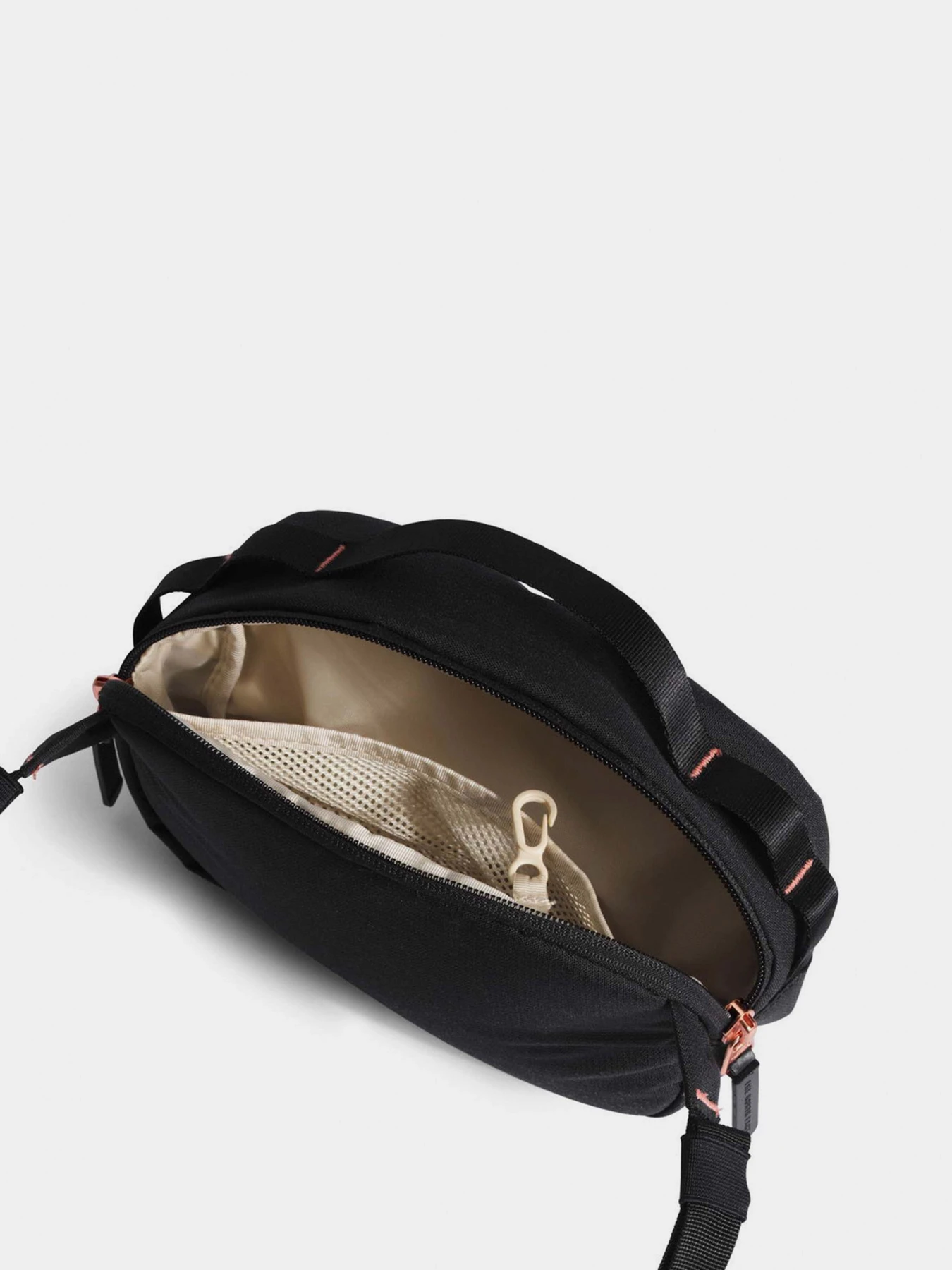 Сумки The North Face модель NF0A81C4IUB1 Сумки The North Face модель NF0A81C4IUB1 Фото