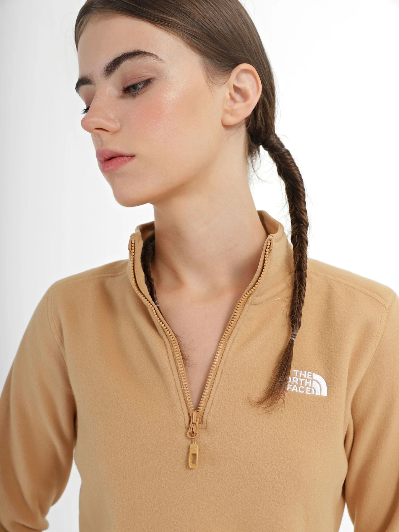 Худи и свитшоты The North Face модель NF0A855MI0J1 Худи и свитшоты The North Face модель NF0A855MI0J1 Фото