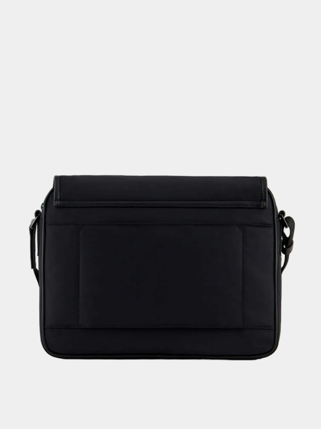 Сумки Emporio Armani модель Y4M391-Y217J-80001 Сумки Emporio Armani модель Y4M391-Y217J-80001 Фото