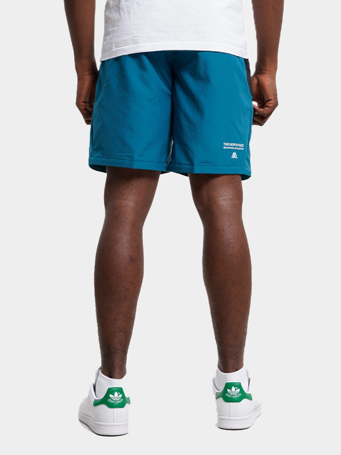 Шорты The North Face модель NF0A7ZAPES31 Шорты The North Face модель NF0A7ZAPES31 Фото