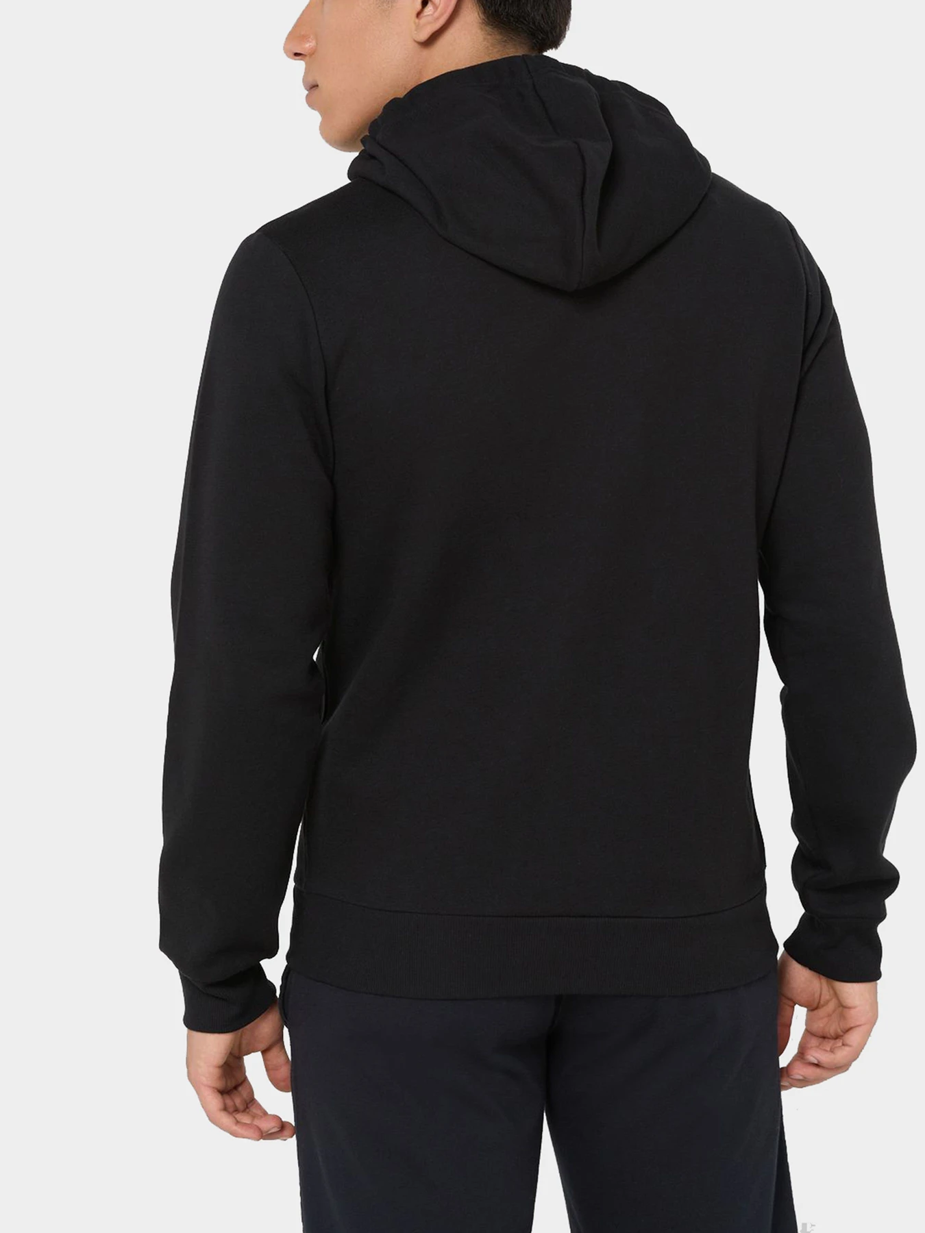 Худи и свитшоты Emporio Armani модель 111784-3F571-00020 Худи и свитшоты Emporio Armani модель 111784-3F571-00020 Фото