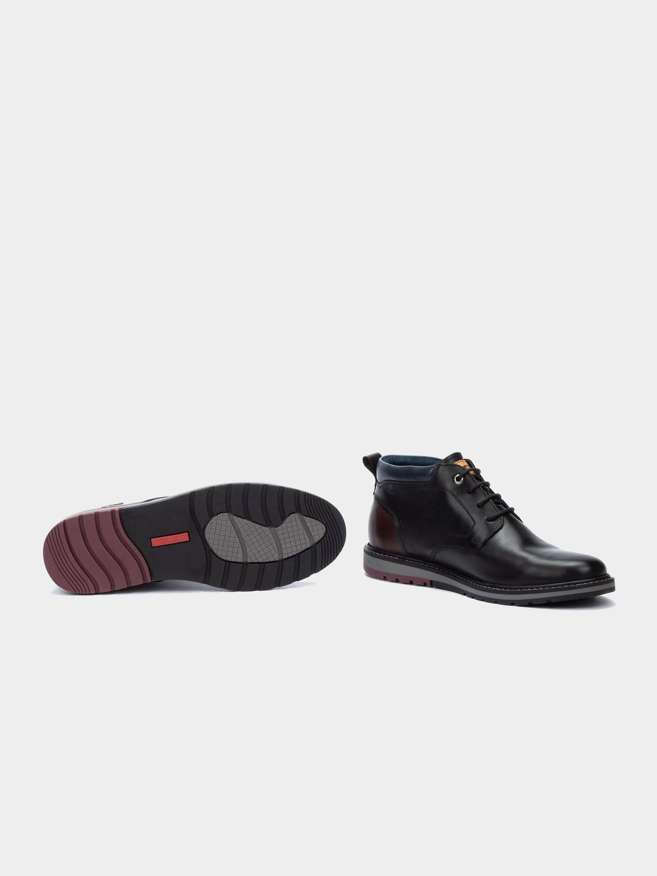 Ботинки и сапоги PIKOLINOS модель M8J-8181C1-BLACK Ботинки и сапоги PIKOLINOS модель M8J-8181C1-BLACK Фото