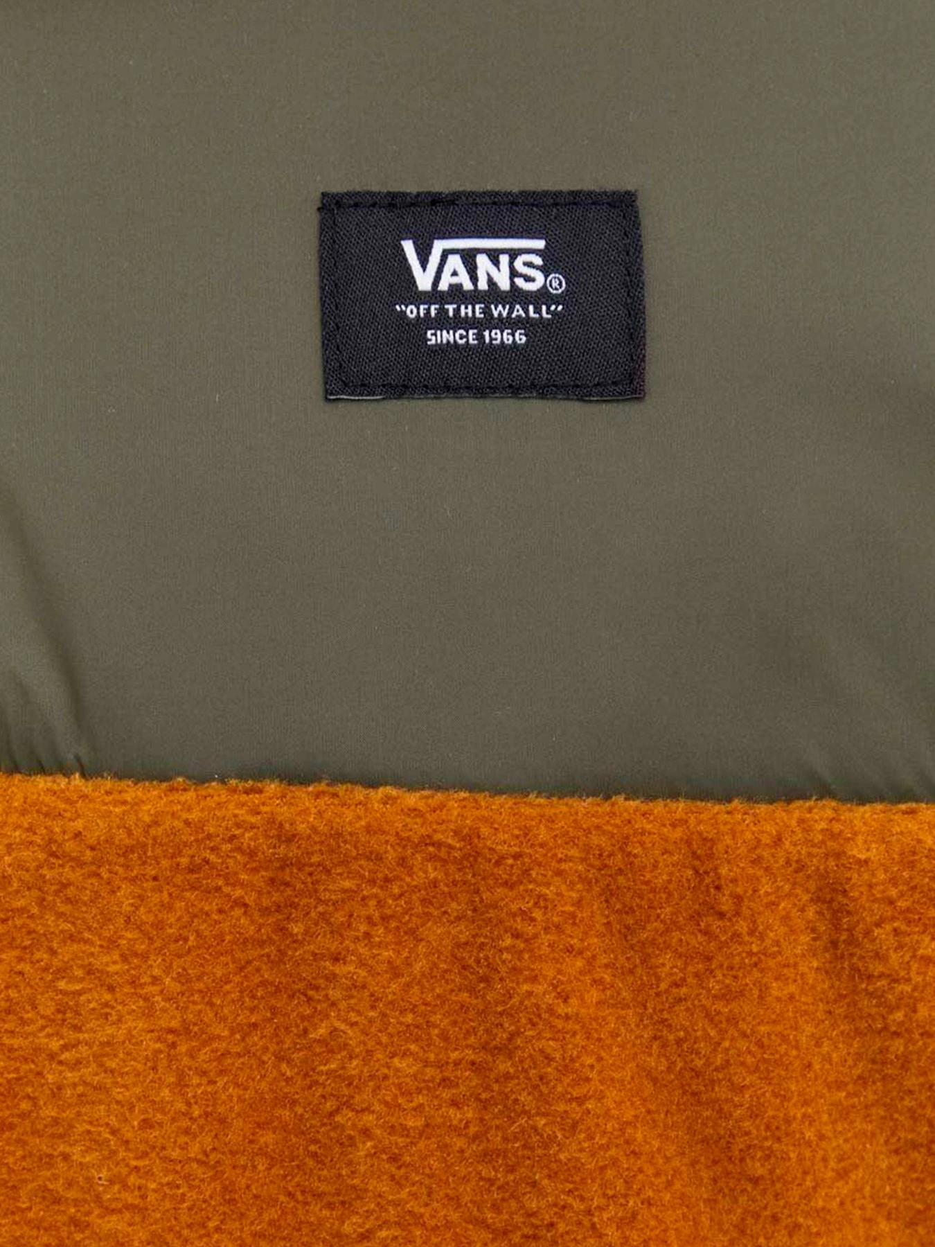 Худи и свитшоты Vans модель VN0A7S86CBT1 Худи и свитшоты Vans модель VN0A7S86CBT1 Фото