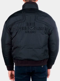 Куртки и дубленки Emporio Armani модель 6R1B75-1NFEZ-0999 Фото