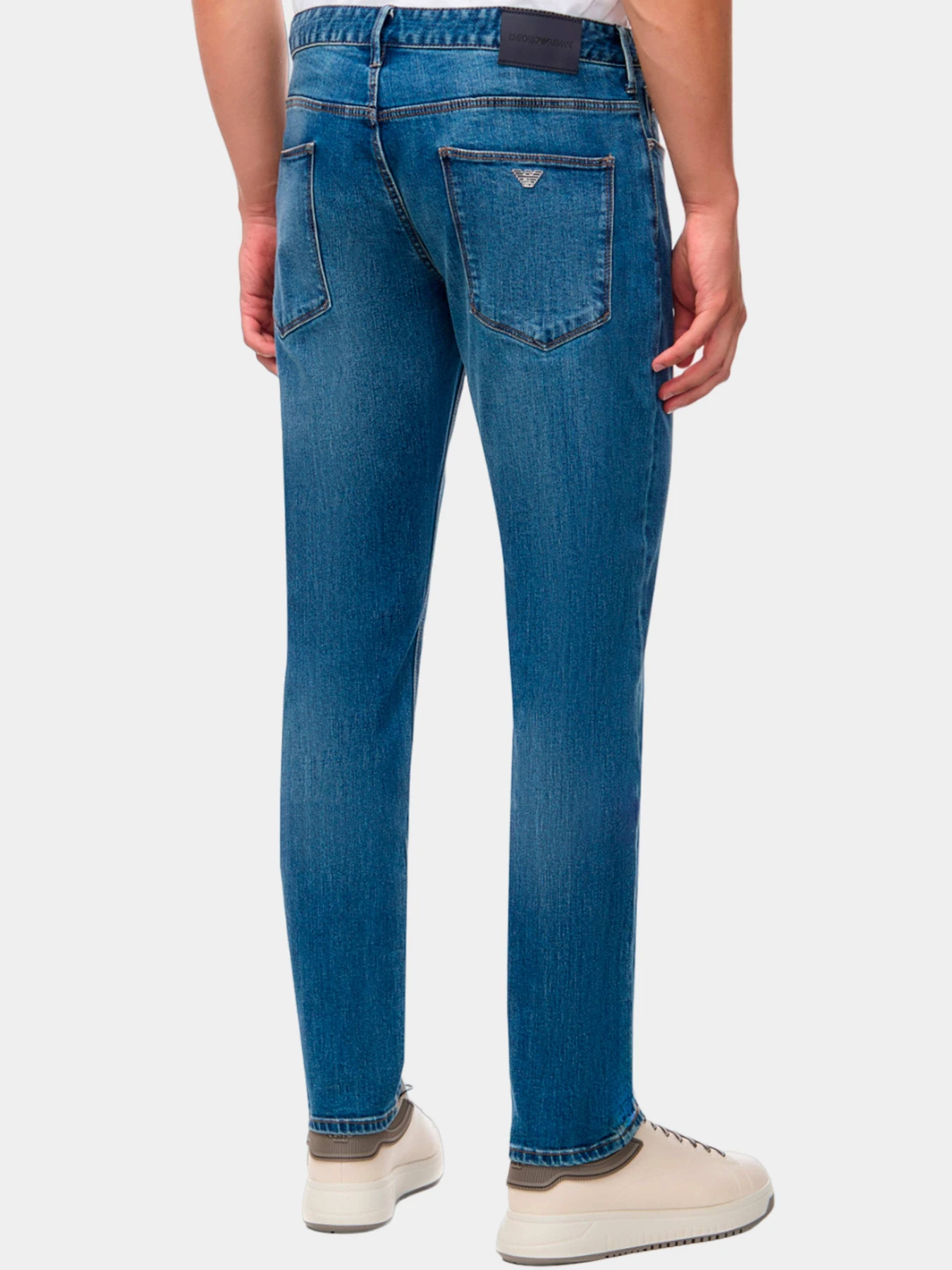 Джинсы Emporio Armani модель 6R1J06-1DRHZ-0942 Джинсы Emporio Armani модель 6R1J06-1DRHZ-0942 Фото