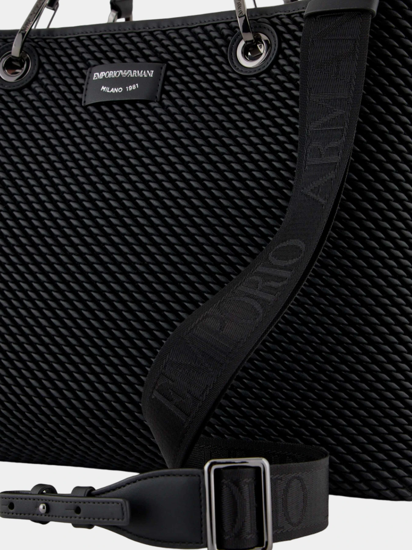 Сумки Emporio Armani модель Y3D165-YVZ9I-80001 Фото