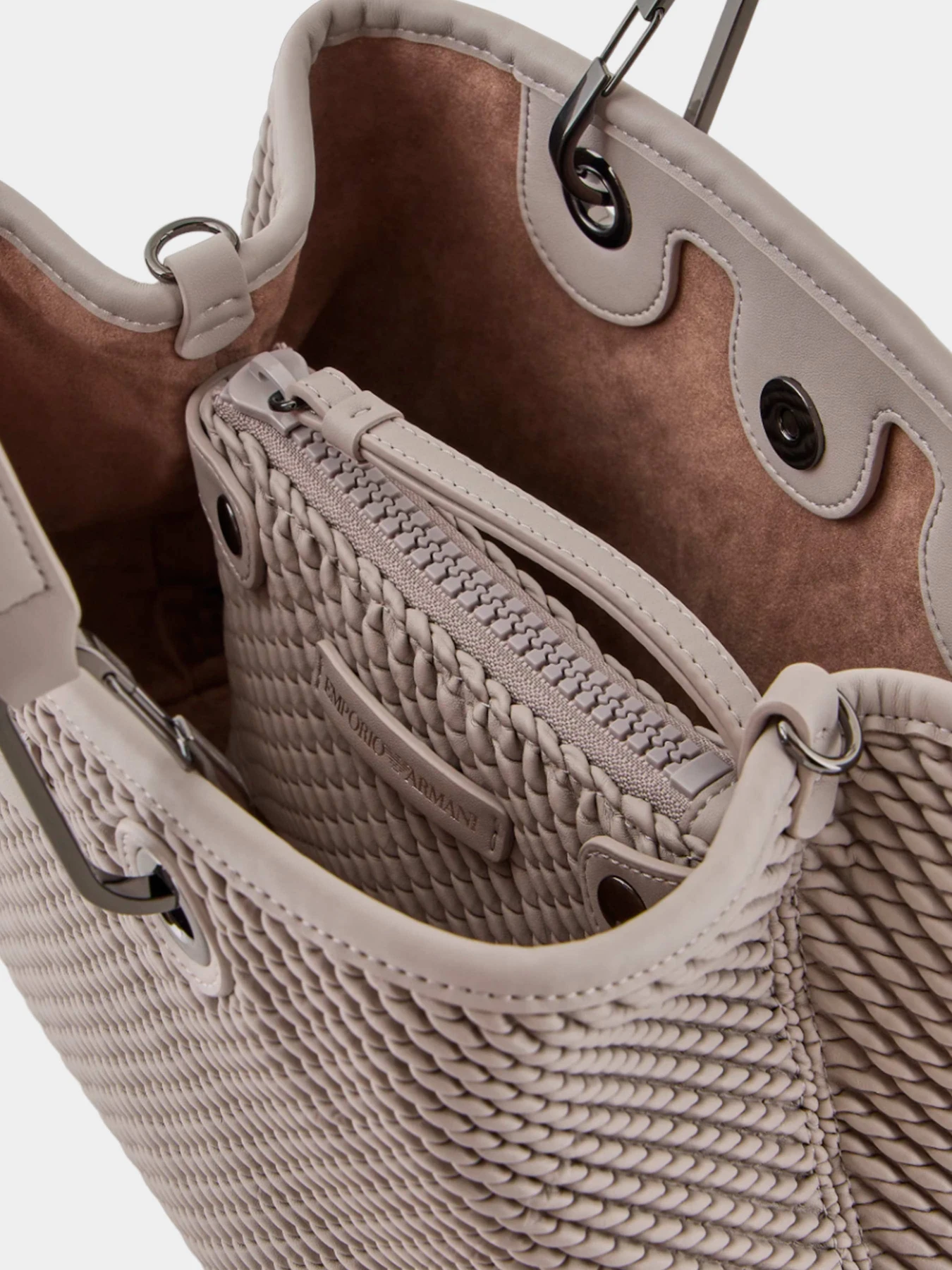 Сумки Emporio Armani модель Y3D166-YVZ9I-80002 Фото