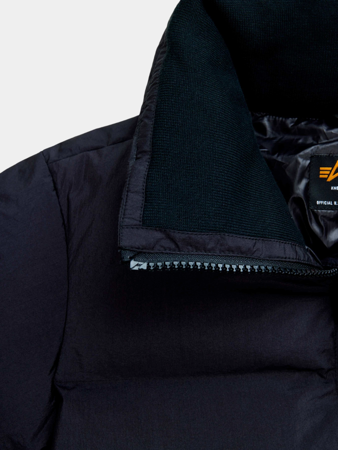 Куртки и дубленки Alpha Industries модель WJS53503C1_001 Куртки и дубленки Alpha Industries модель WJS53503C1_001 Фото