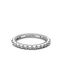 С камнями PANDORA Me модель 192800C01 Фото