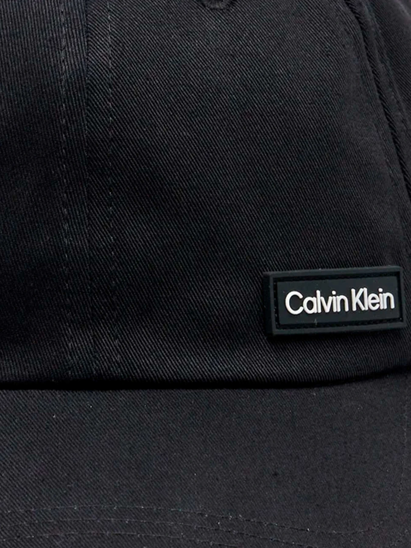 Шапки и кепки Calvin Klein модель K50K510487-BAX Шапки и кепки Calvin Klein модель K50K510487-BAX Фото