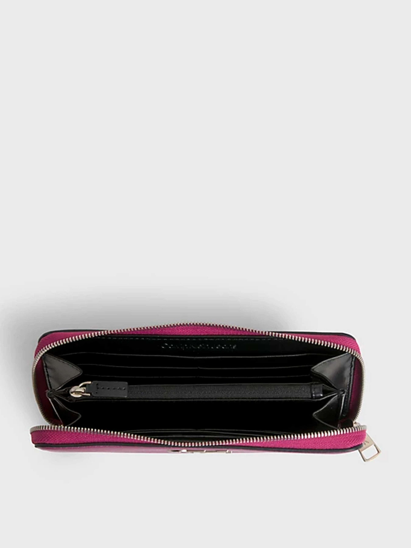 Кошельки Calvin Klein модель K60K611269-VAC Кошельки Calvin Klein модель K60K611269-VAC Фото
