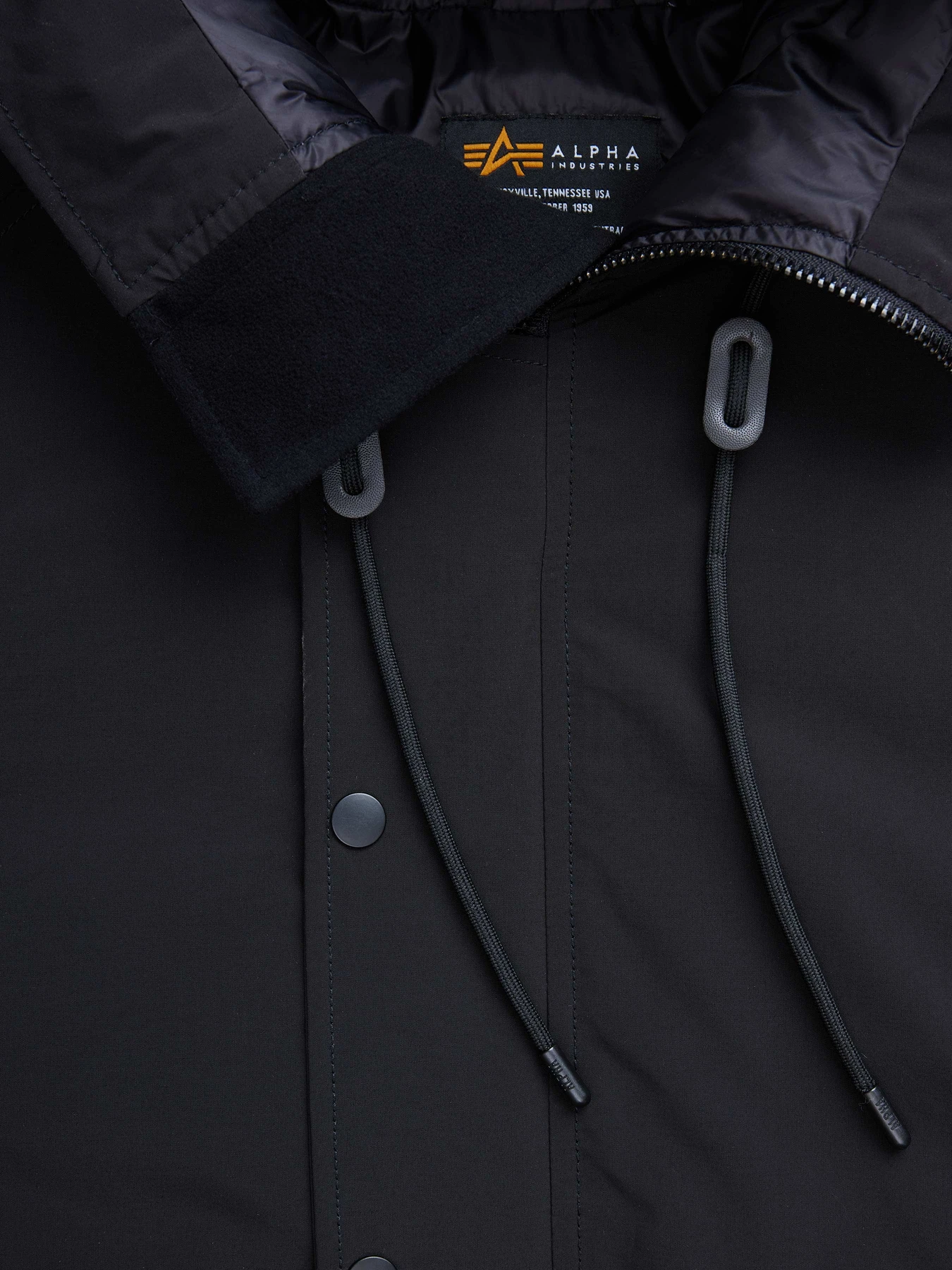 Куртки и дубленки Alpha Industries модель MJN53502C1_001 Куртки и дубленки Alpha Industries модель MJN53502C1_001 Фото