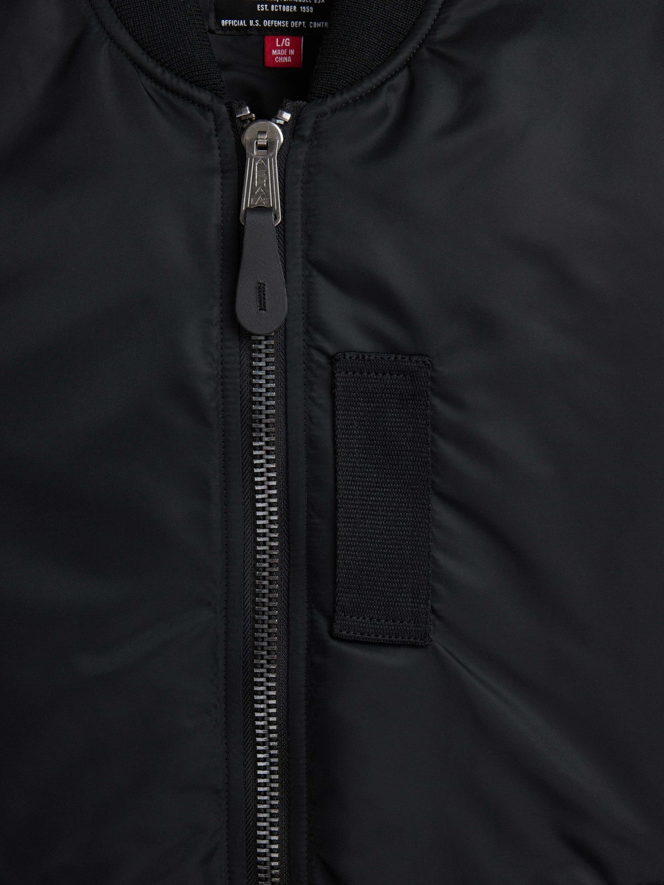 Куртки и дубленки Alpha Industries модель MJM53504C1_001 Куртки и дубленки Alpha Industries модель MJM53504C1_001 Фото