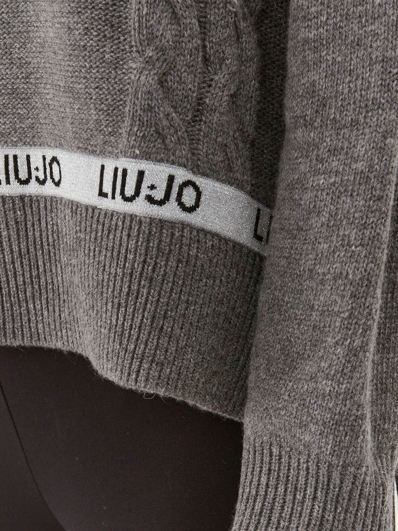 Худи и свитшоты Liu Jo модель TF3051 MA55L 02050 Худи и свитшоты Liu Jo модель TF3051 MA55L 02050 Фото