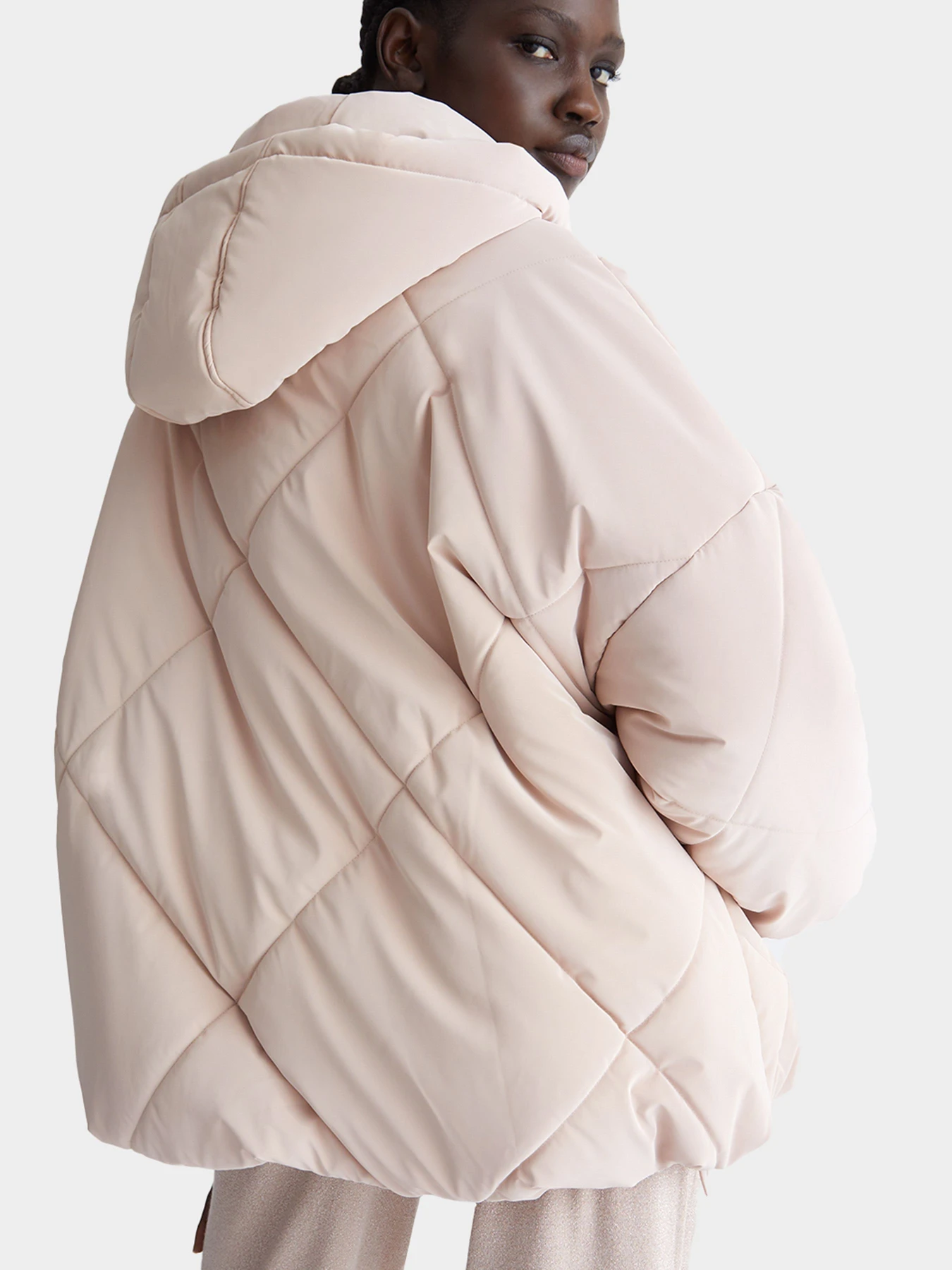 Куртки и дубленки Liu Jo модель TF3018 T3553 X0498 Куртки и дубленки Liu Jo модель TF3018 T3553 X0498 Фото