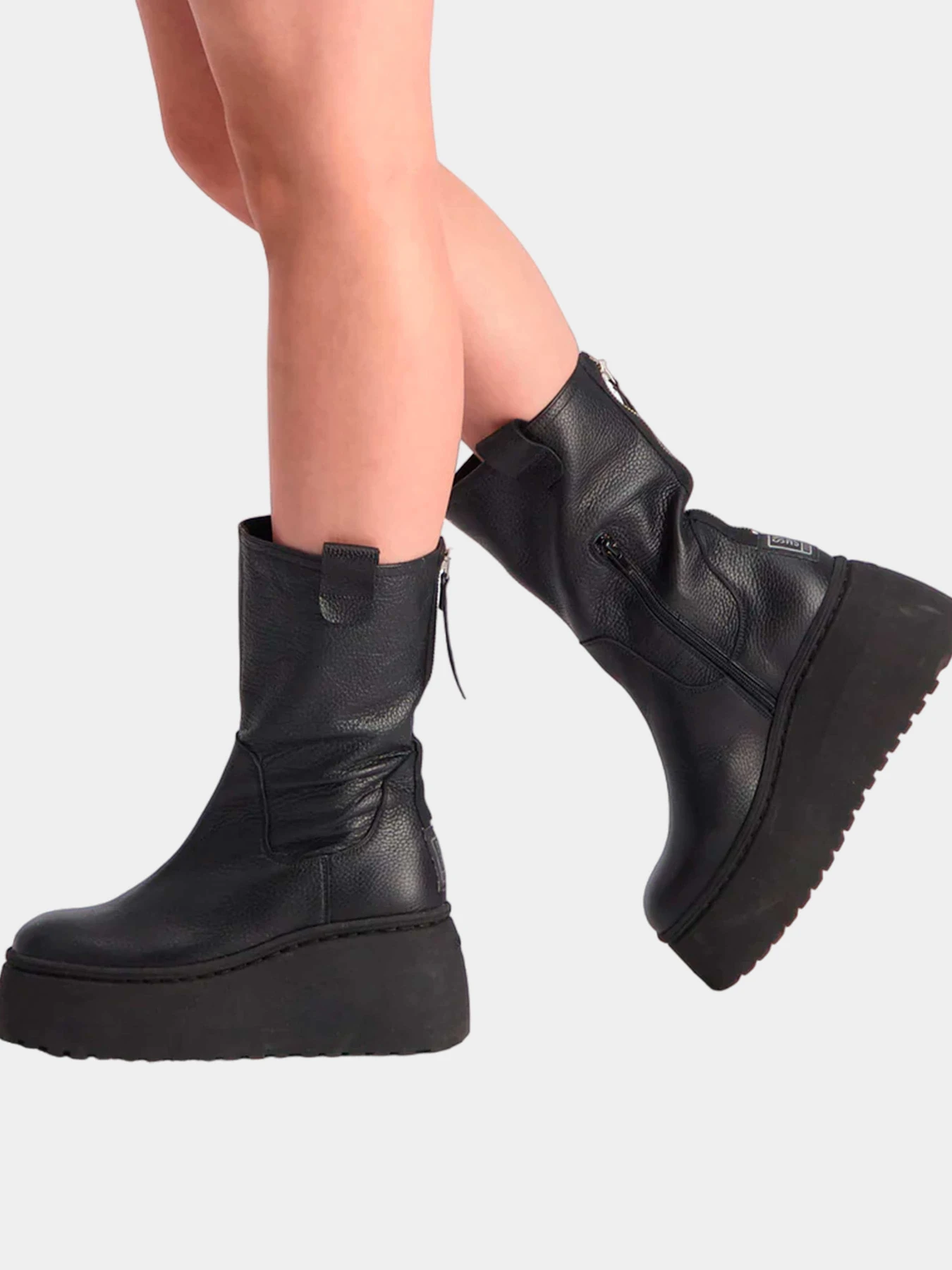 Ботинки и сапоги Steve Madden модель SM11002058 BLACK LEATHER Ботинки и сапоги Steve Madden модель SM11002058 BLACK LEATHER Фото