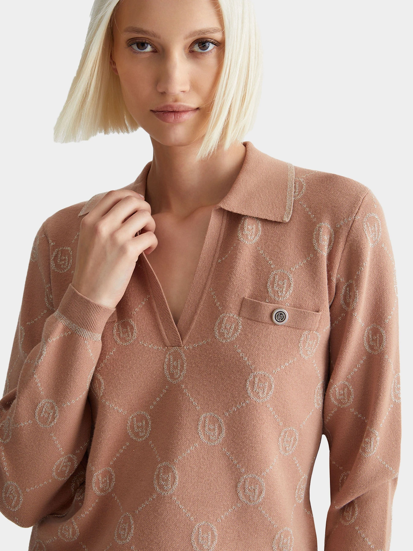 Худи и свитшоты Liu Jo модель TF3196 MA63L 61221 Худи и свитшоты Liu Jo модель TF3196 MA63L 61221 Фото