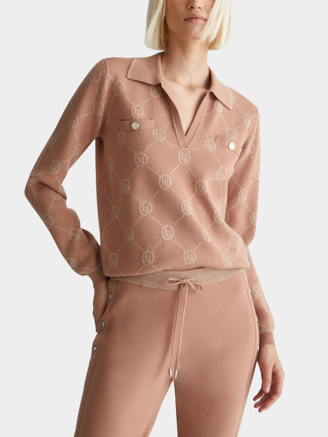 Худи и свитшоты Liu Jo модель TF3196 MA63L 61221 Худи и свитшоты Liu Jo модель TF3196 MA63L 61221 Фото