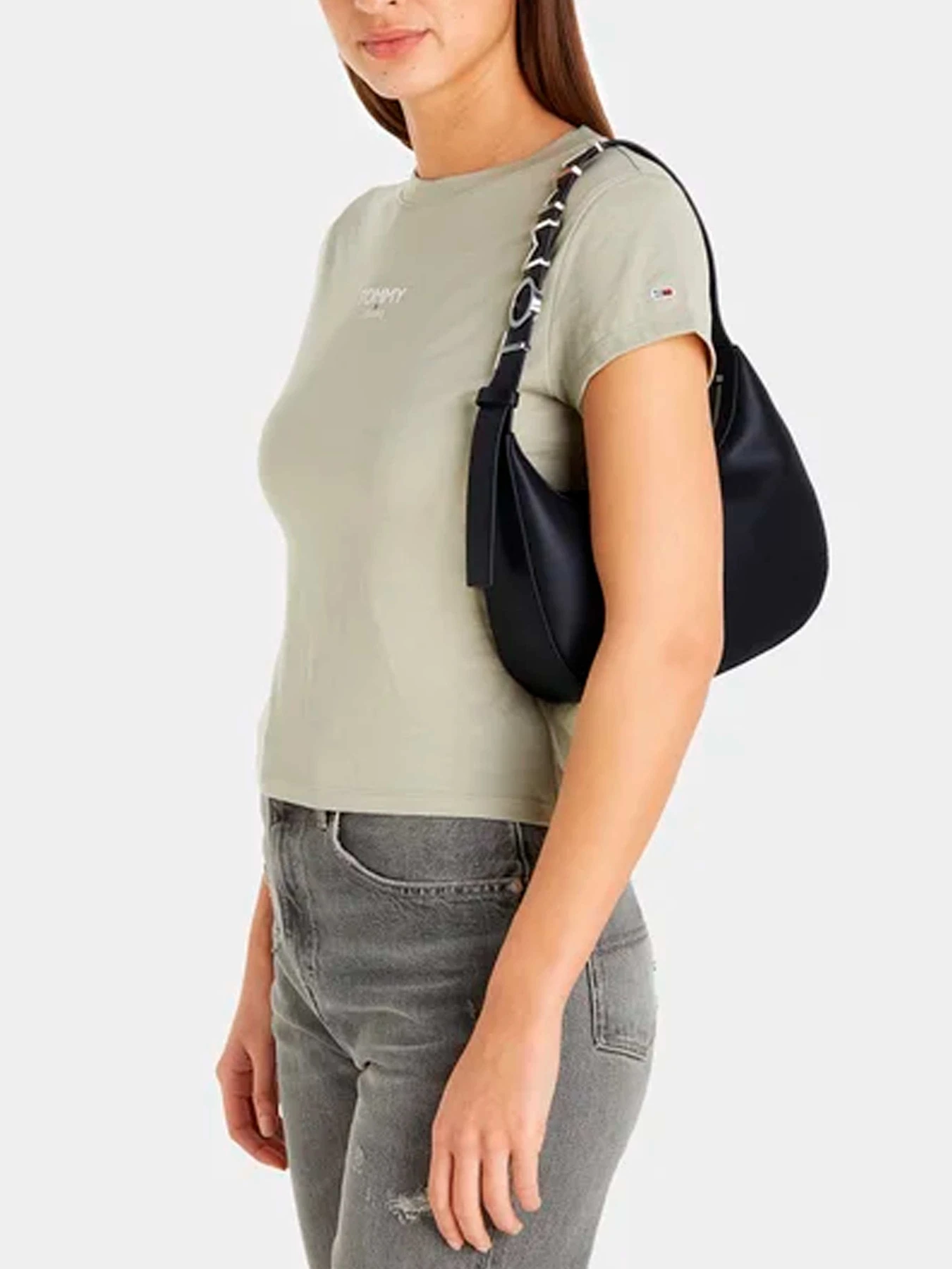 Сумки Tommy Hilfiger модель AW0AW15433-BDS Сумки Tommy Hilfiger модель AW0AW15433-BDS Фото