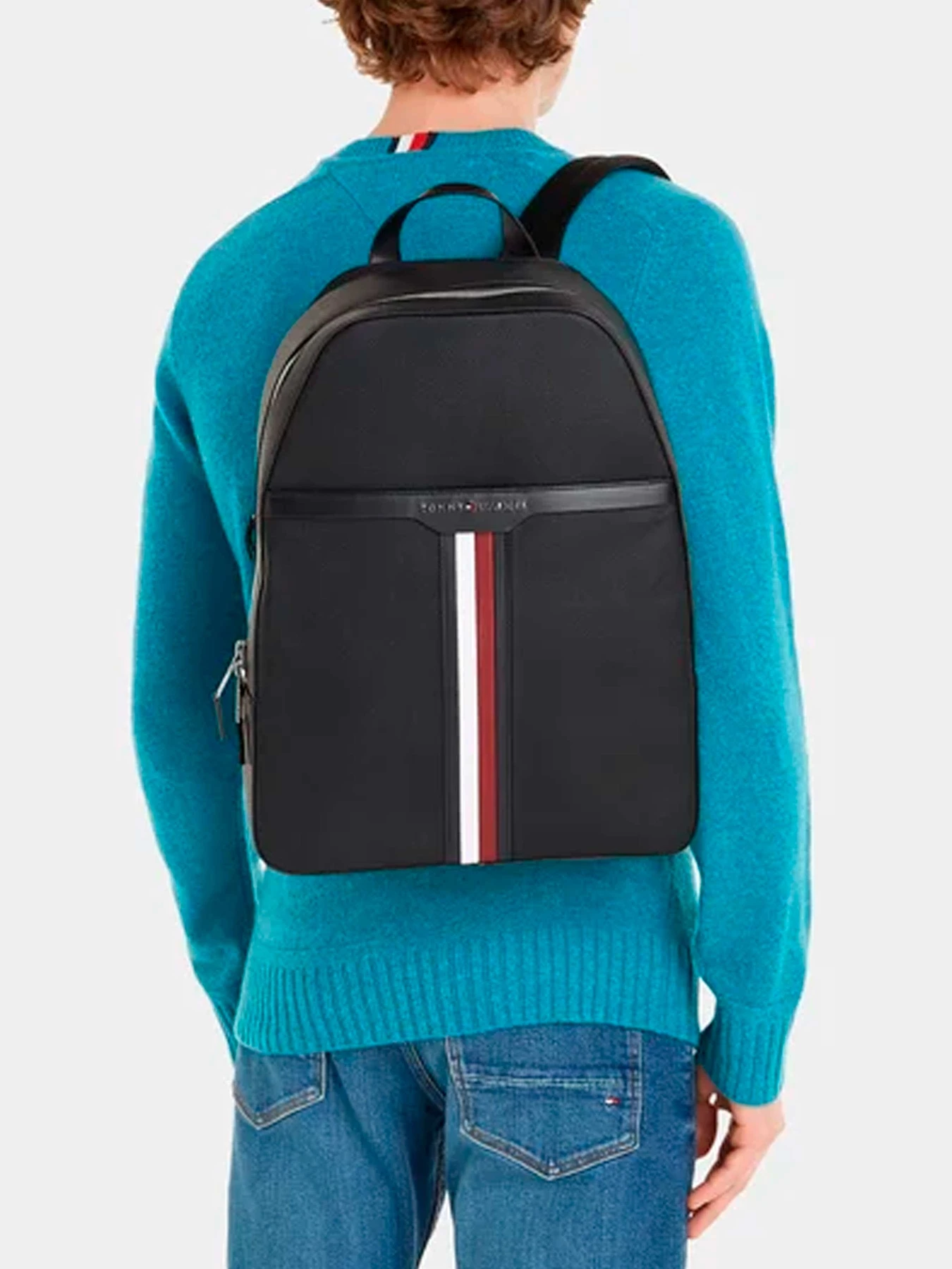 Рюкзаки Tommy Hilfiger модель AM0AM11533-BDS Рюкзаки Tommy Hilfiger модель AM0AM11533-BDS Фото