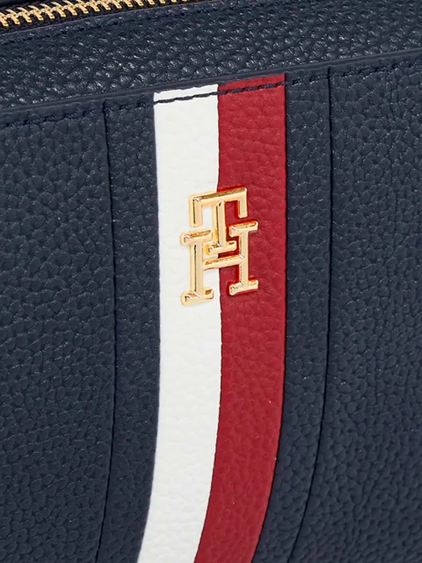 Сумки Tommy Hilfiger модель AW0AW15284-DW6 Сумки Tommy Hilfiger модель AW0AW15284-DW6 Фото