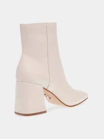 Ботинки и сапоги Steve Madden модель SM11002732 BONE ACTION LEATHER Фото