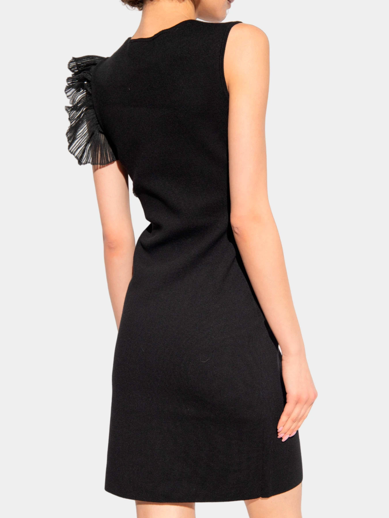Платья Emporio Armani модель 6R2AW3-2M28Z-0999 Платья Emporio Armani модель 6R2AW3-2M28Z-0999 Фото