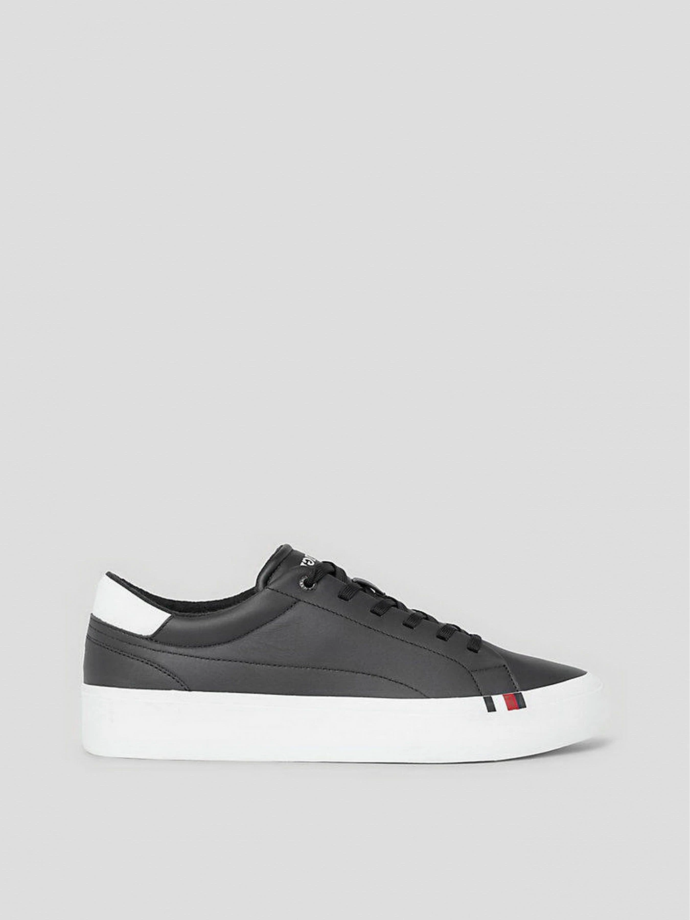 Кеды Tommy Hilfiger модель FM0FM04819-DW5 Кеды Tommy Hilfiger модель FM0FM04819-DW5 Фото