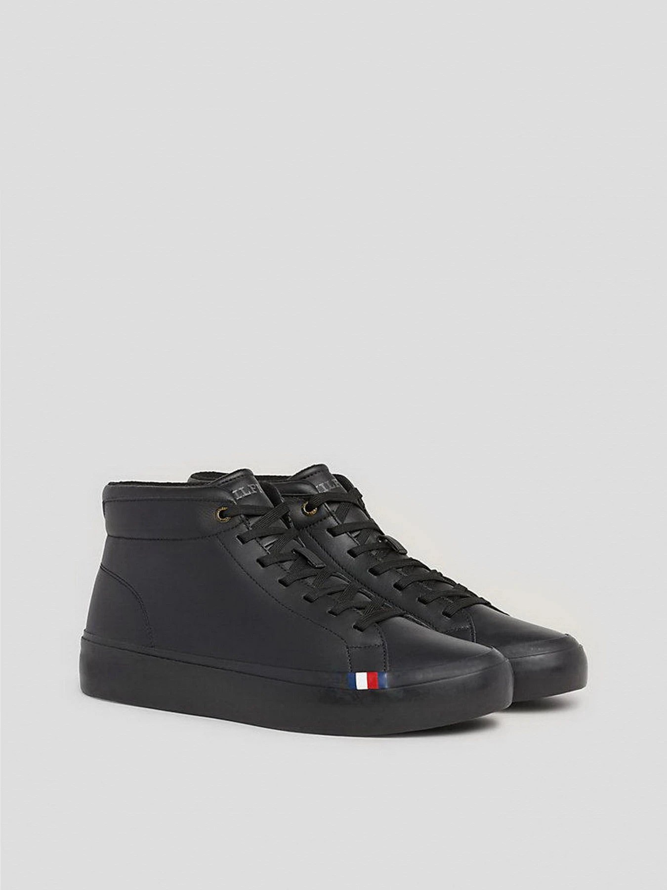 Кеды Tommy Hilfiger модель FM0FM04820-0GQ Кеды Tommy Hilfiger модель FM0FM04820-0GQ Фото