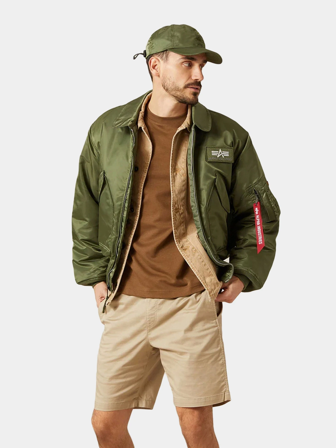 Куртки и дубленки Alpha Industries модель MJC22000C1_310 Куртки и дубленки Alpha Industries модель MJC22000C1_310 Фото
