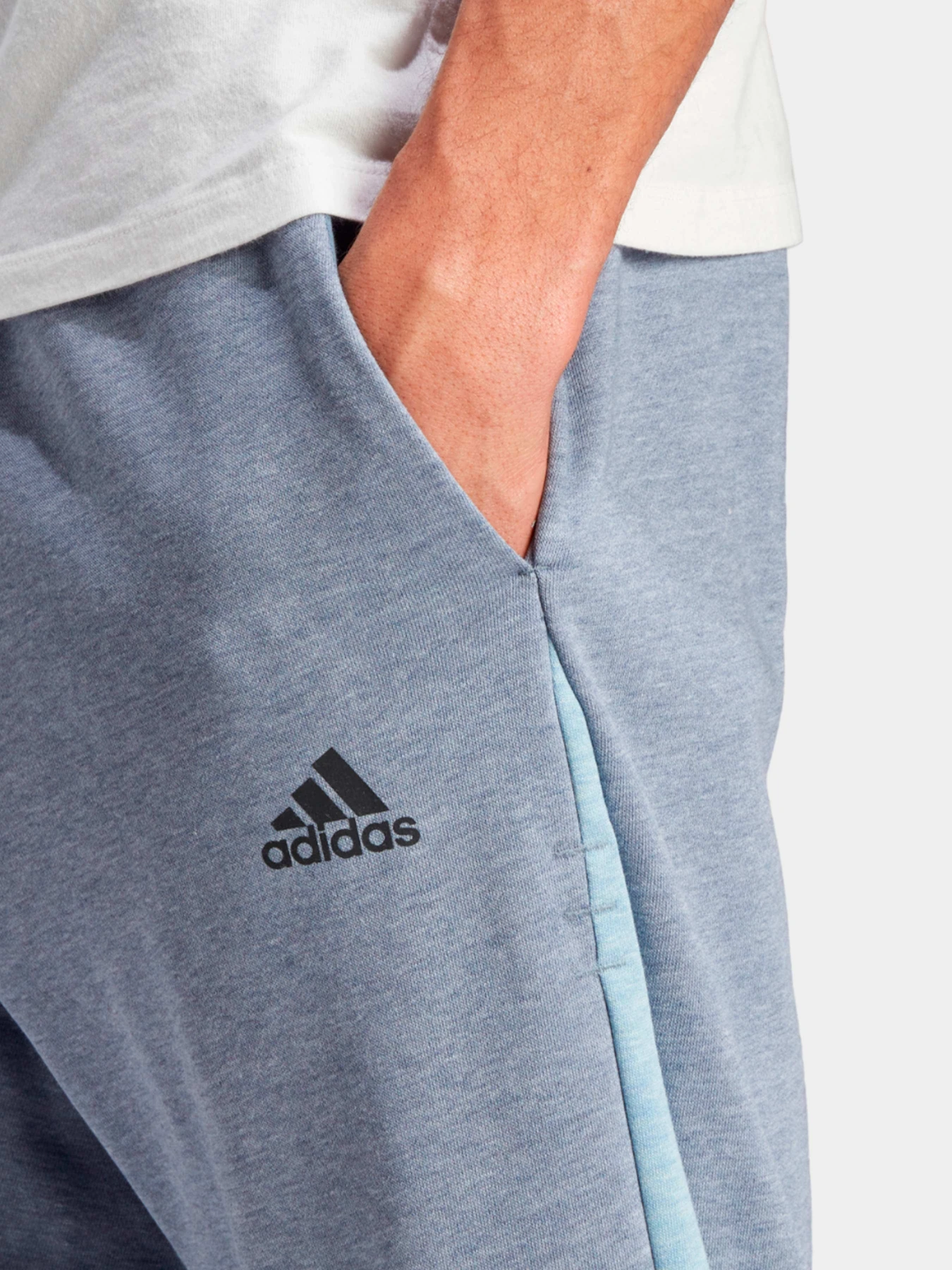 Брюки Adidas модель IJ8967 Брюки Adidas модель IJ8967 Фото