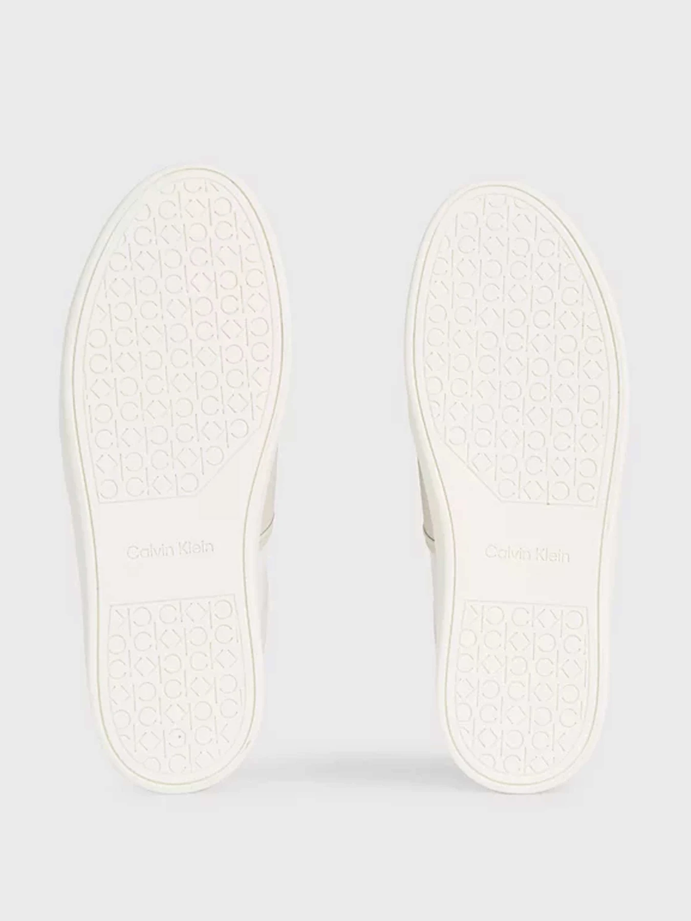 Слипоны и мокасины Calvin Klein модель HW0HW01676-0K6 Слипоны и мокасины Calvin Klein модель HW0HW01676-0K6 Фото