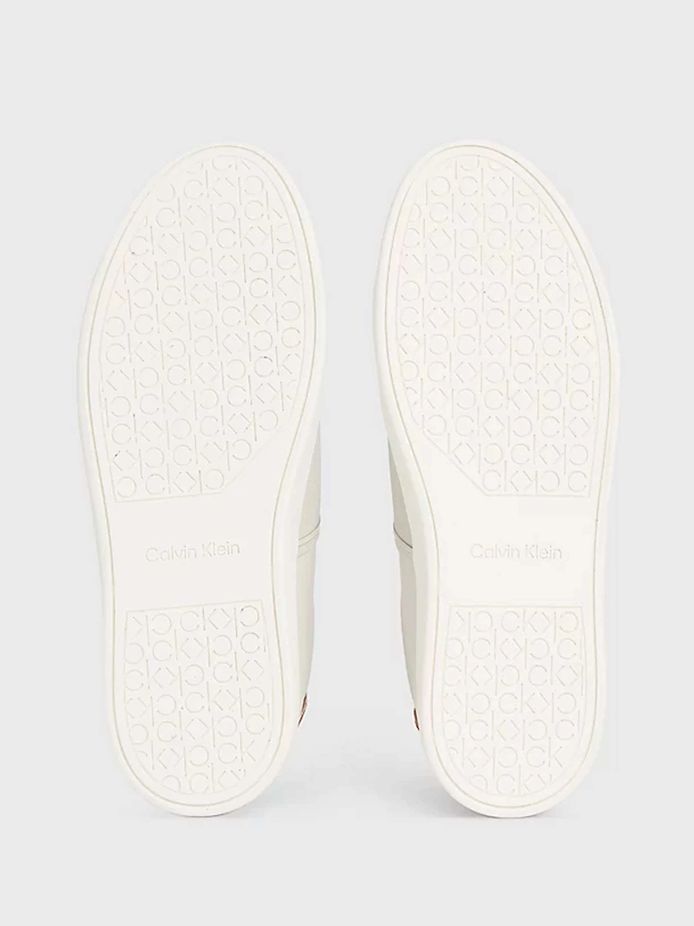Слипоны и мокасины Calvin Klein модель HW0HW01676-ACG Слипоны и мокасины Calvin Klein модель HW0HW01676-ACG Фото