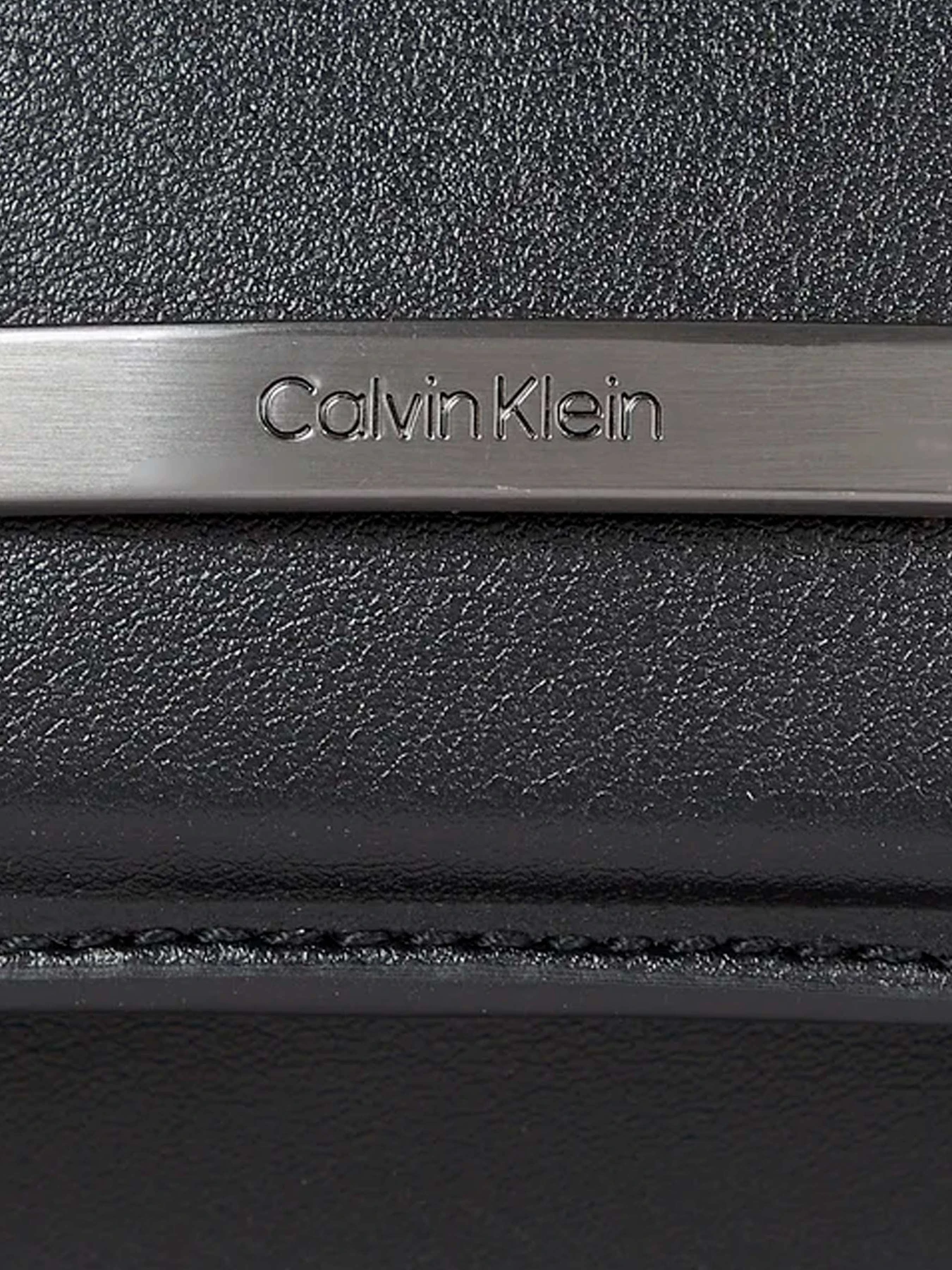 Сумки Calvin Klein модель K60K611078-BAX Сумки Calvin Klein модель K60K611078-BAX Фото