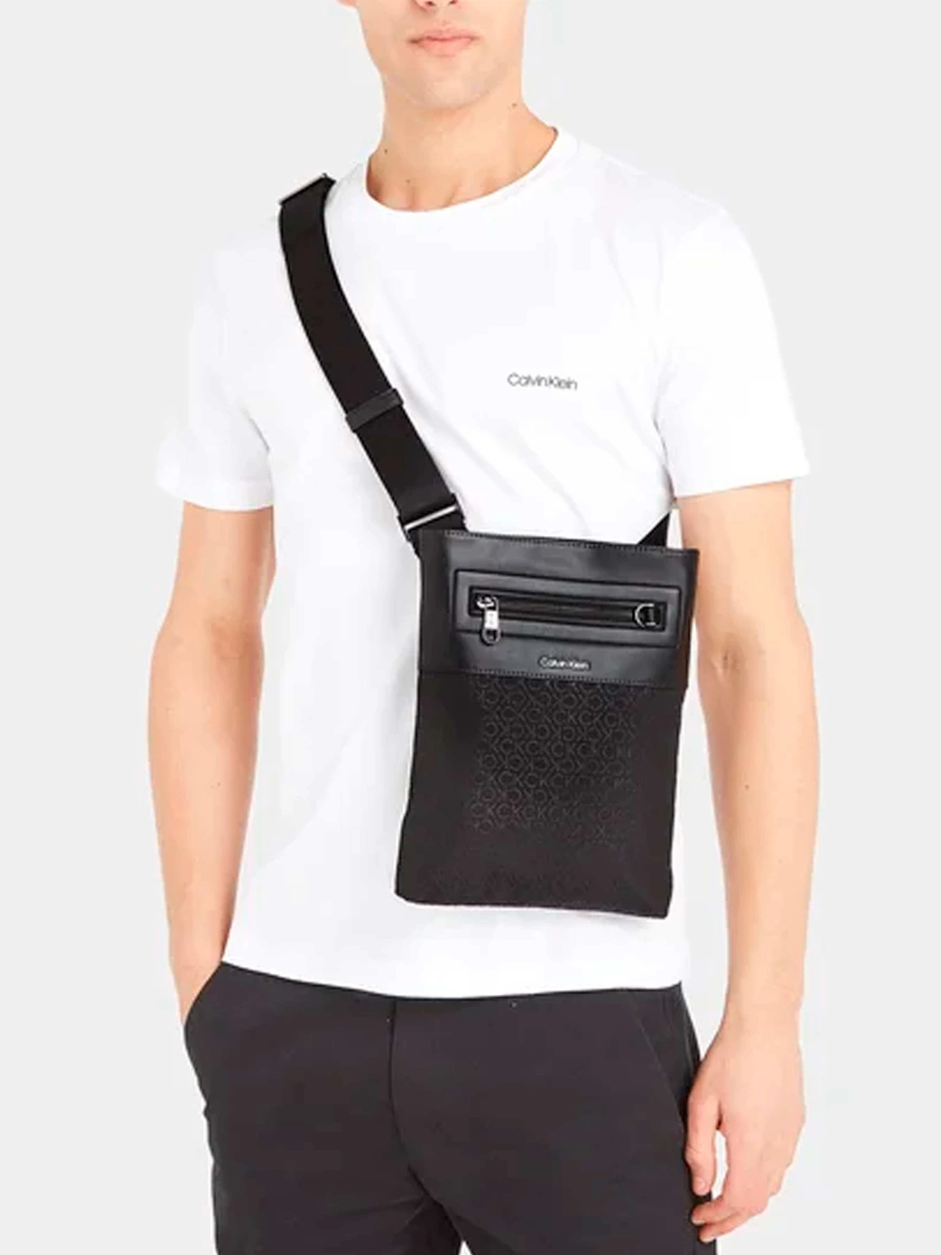 Сумки Calvin Klein модель K50K510823-01L Сумки Calvin Klein модель K50K510823-01L Фото