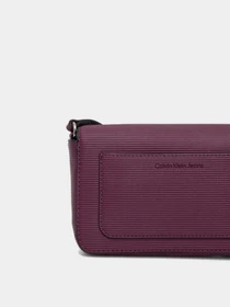 Сумки Calvin Klein модель K60K611238-VAC Фото