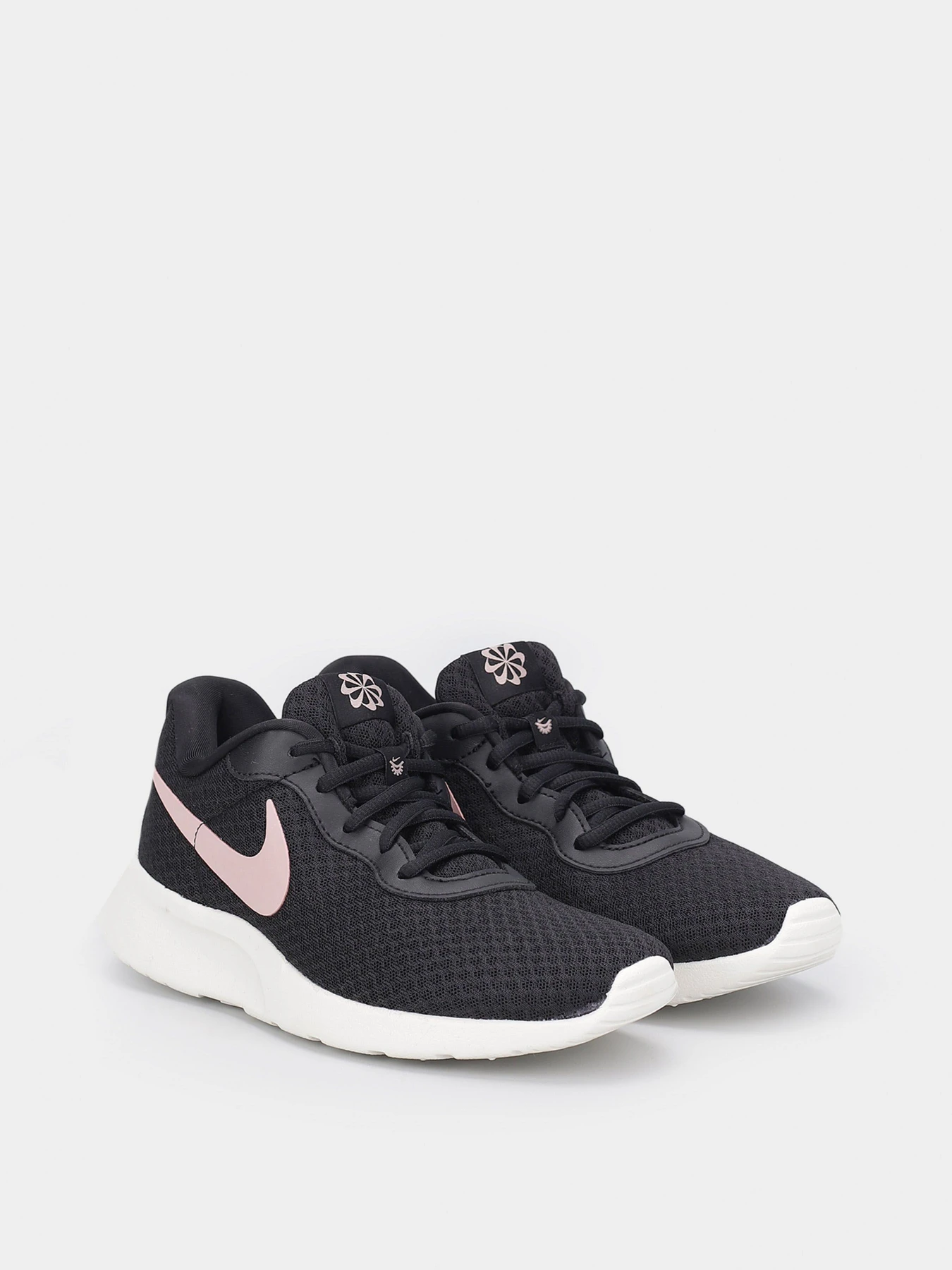 Кроссовки NIKE модель DV7786-002 Кроссовки NIKE модель DV7786-002 Фото